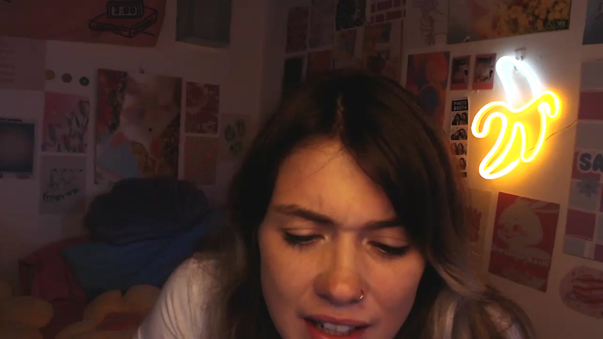 Gallery image thumbnail from Levanabanana's myfreecams stream on, 03/20/2024, 10:20 image 18 of 20