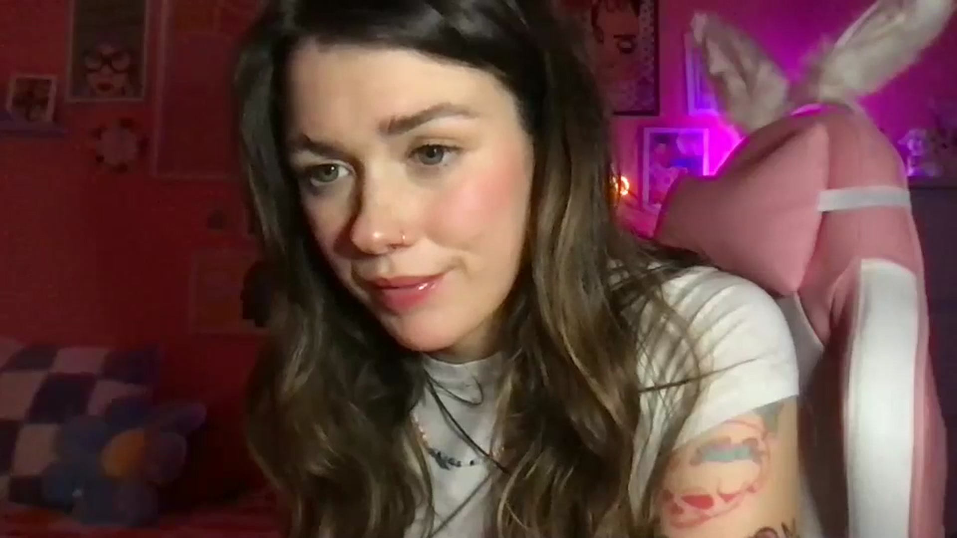 Gallery image thumbnail from Levanabanana's myfreecams stream on, 04/14/2026, 01:18 image 9 of 20