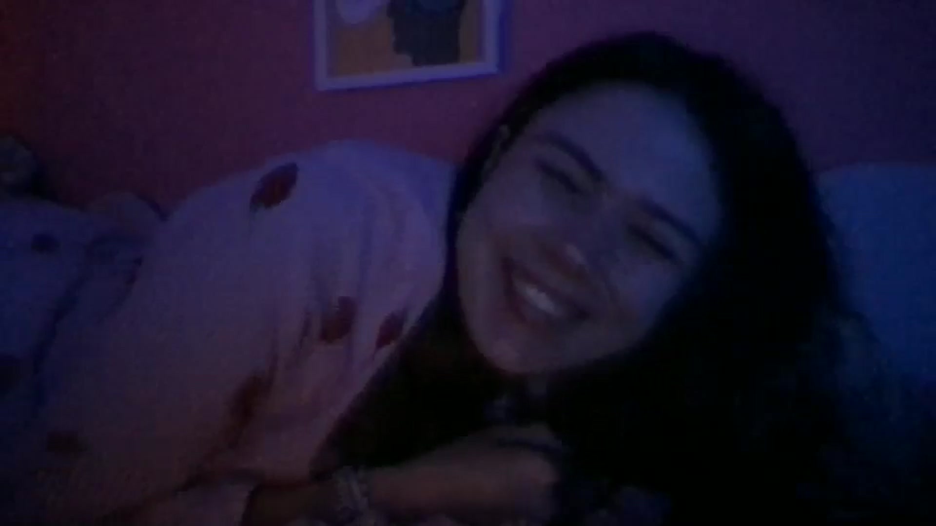 Gallery image thumbnail from Levanabanana's myfreecams stream on, 04/14/2026, 02:00 image 3 of 20