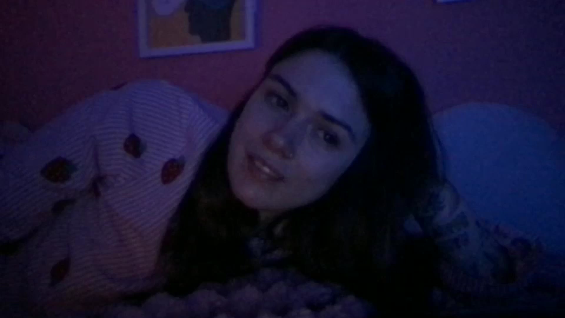 Gallery image thumbnail from Levanabanana's myfreecams stream on, 04/14/2026, 02:00 image 4 of 20