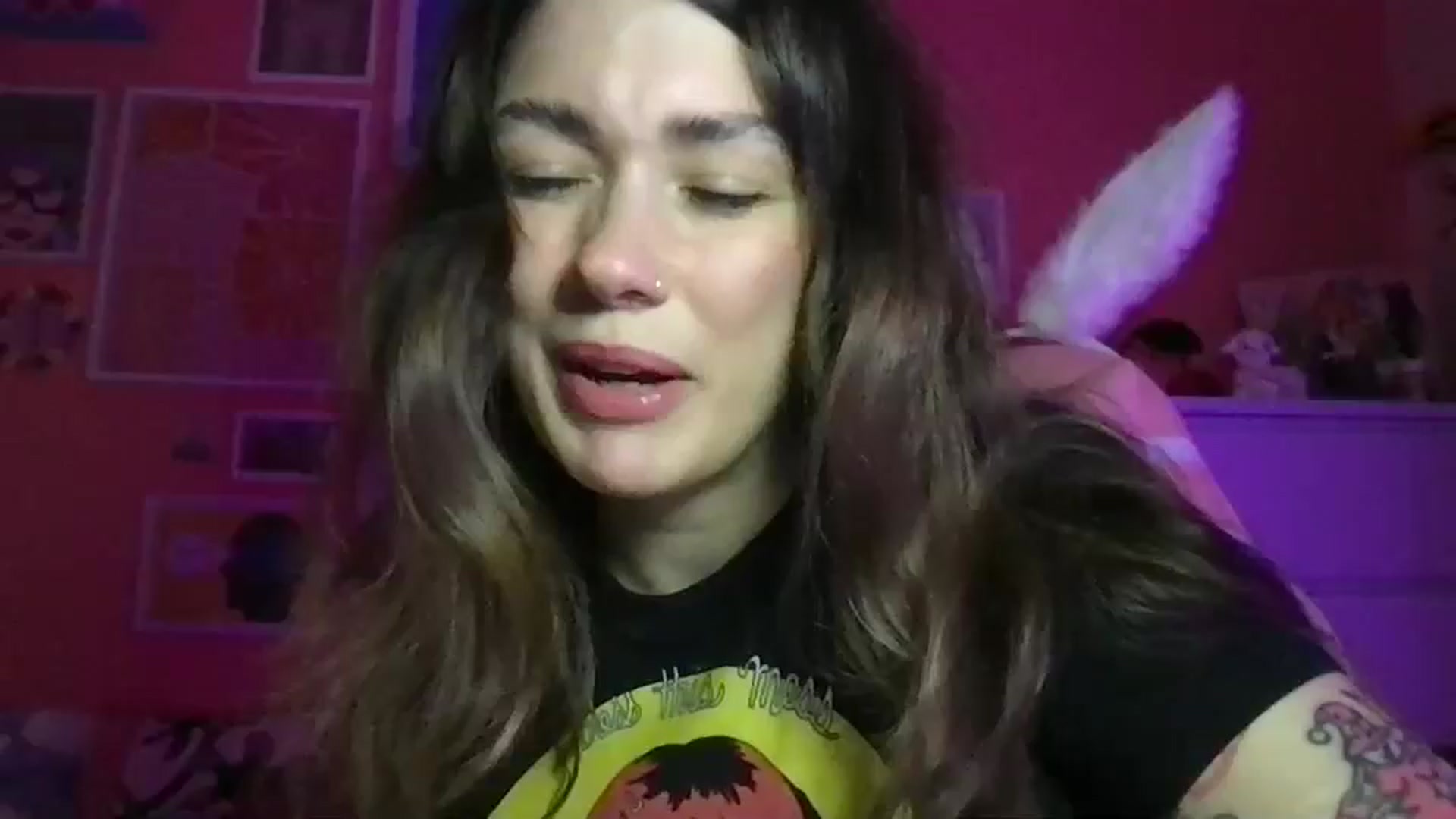 Gallery image thumbnail from Levanabanana's myfreecams stream on, 04/14/2026, 19:38 image 4 of 20