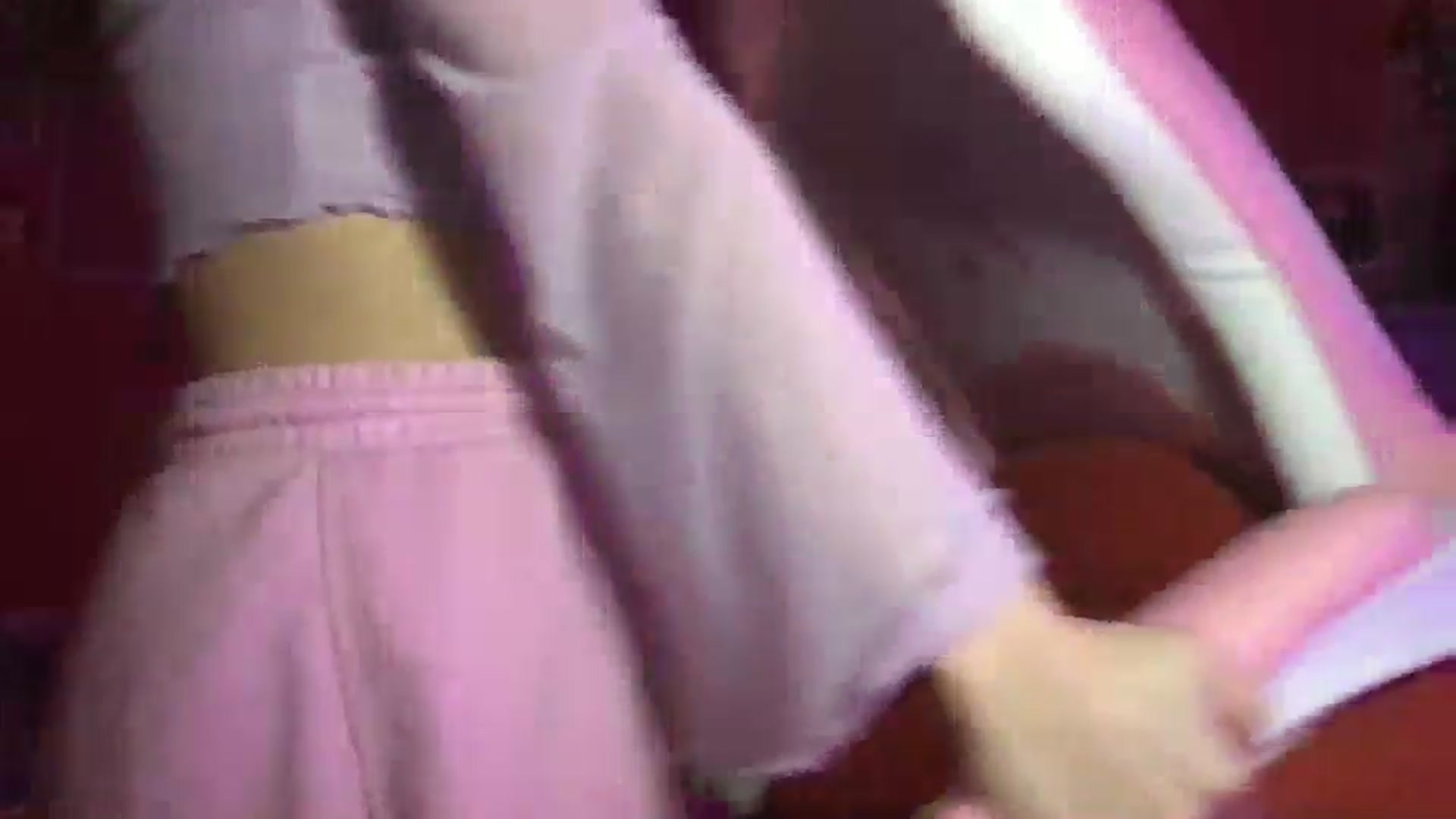 Gallery image thumbnail from Levanabanana's myfreecams stream on, 04/14/2026, 23:26 image 7 of 20