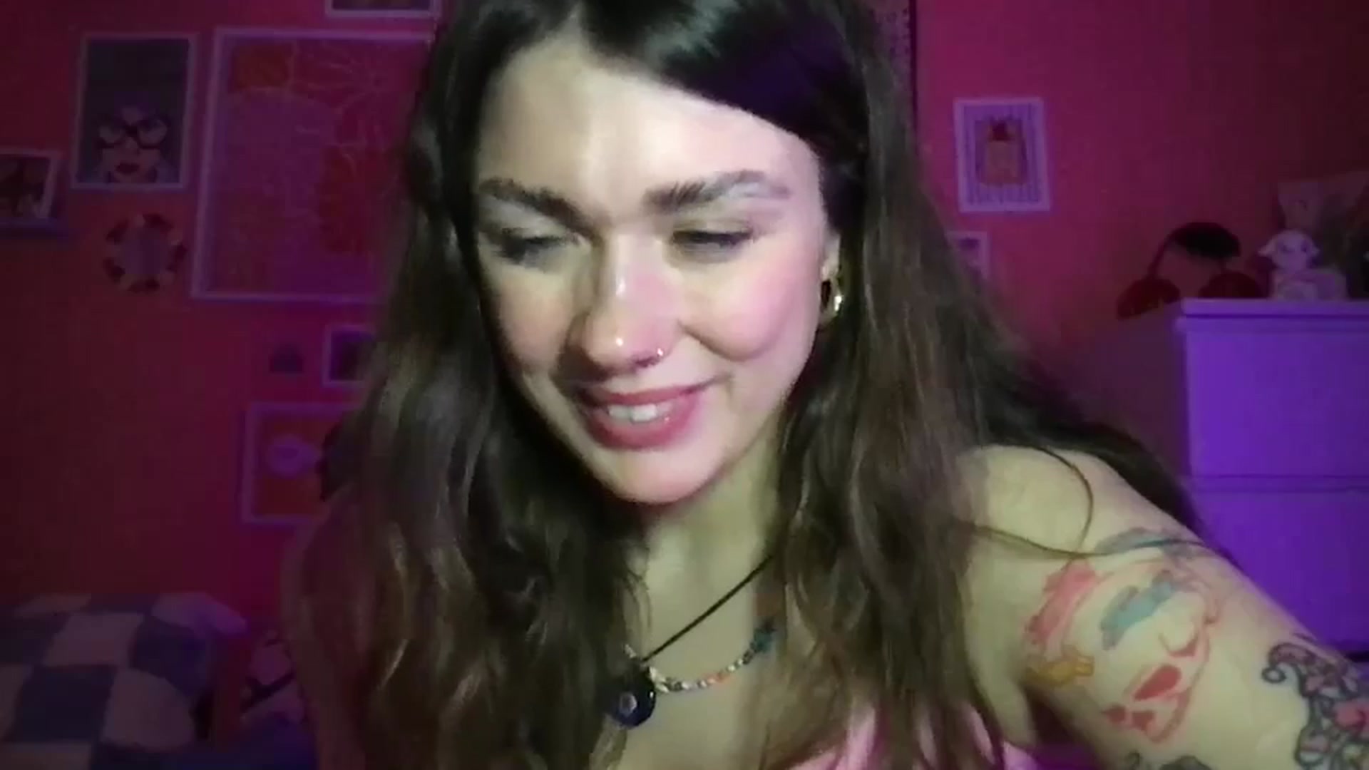 Gallery image thumbnail from Levanabanana's myfreecams stream on, 04/14/2026, 23:26 image 19 of 20
