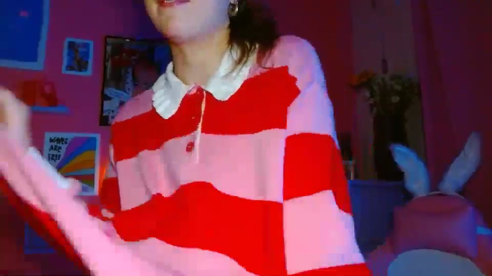 Gallery image thumbnail from Levanabanana's myfreecams stream on, 04/17/2026, 20:18 image 9 of 20