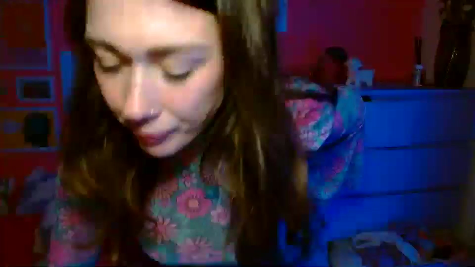 Gallery image thumbnail from Levanabanana's myfreecams stream on, 04/17/2026, 21:02 image 1 of 20