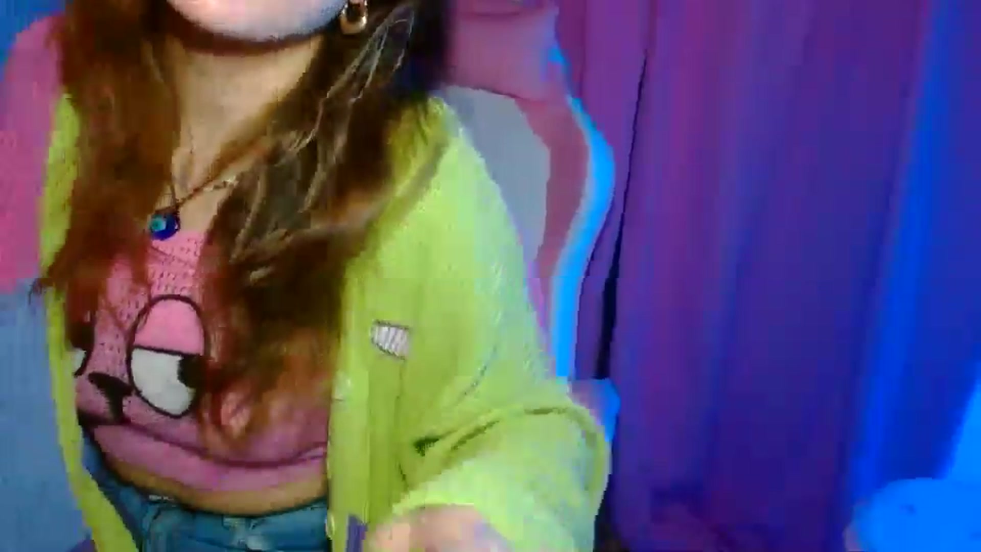 Gallery image thumbnail from Levanabanana's myfreecams stream on, 04/17/2026, 21:02 image 13 of 20