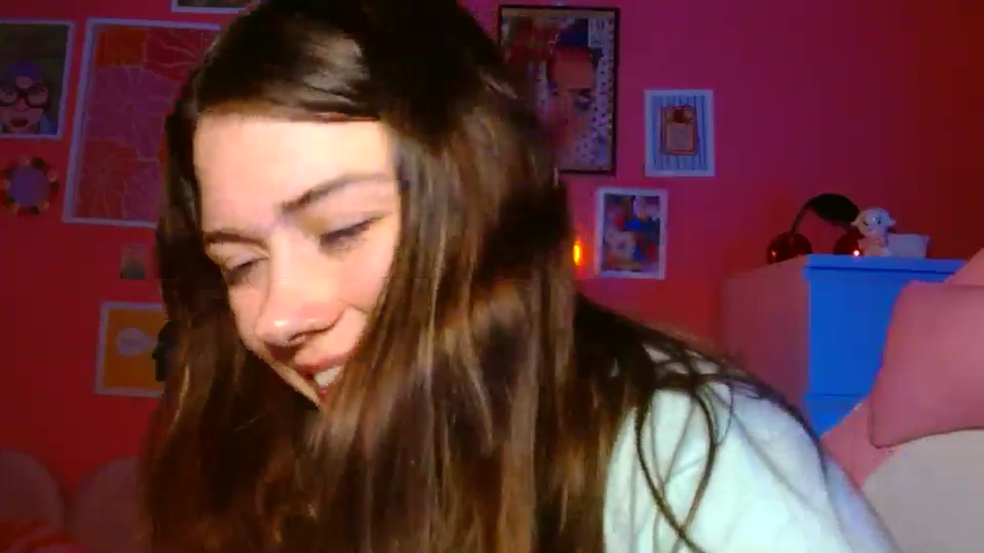 Gallery image thumbnail from Levanabanana's myfreecams stream on, 04/18/2026, 04:30 image 9 of 20