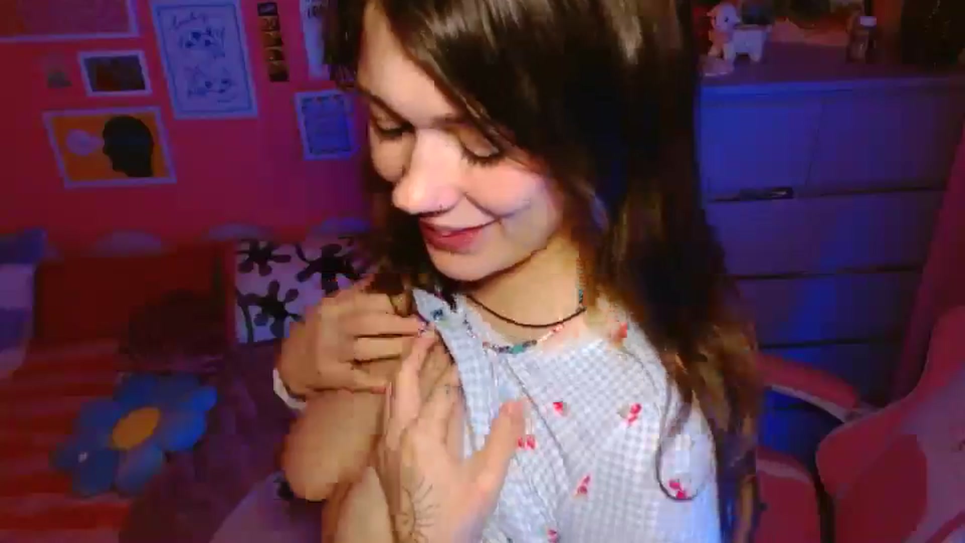 Gallery image thumbnail from Levanabanana's myfreecams stream on, 04/20/2026, 02:59 image 19 of 20