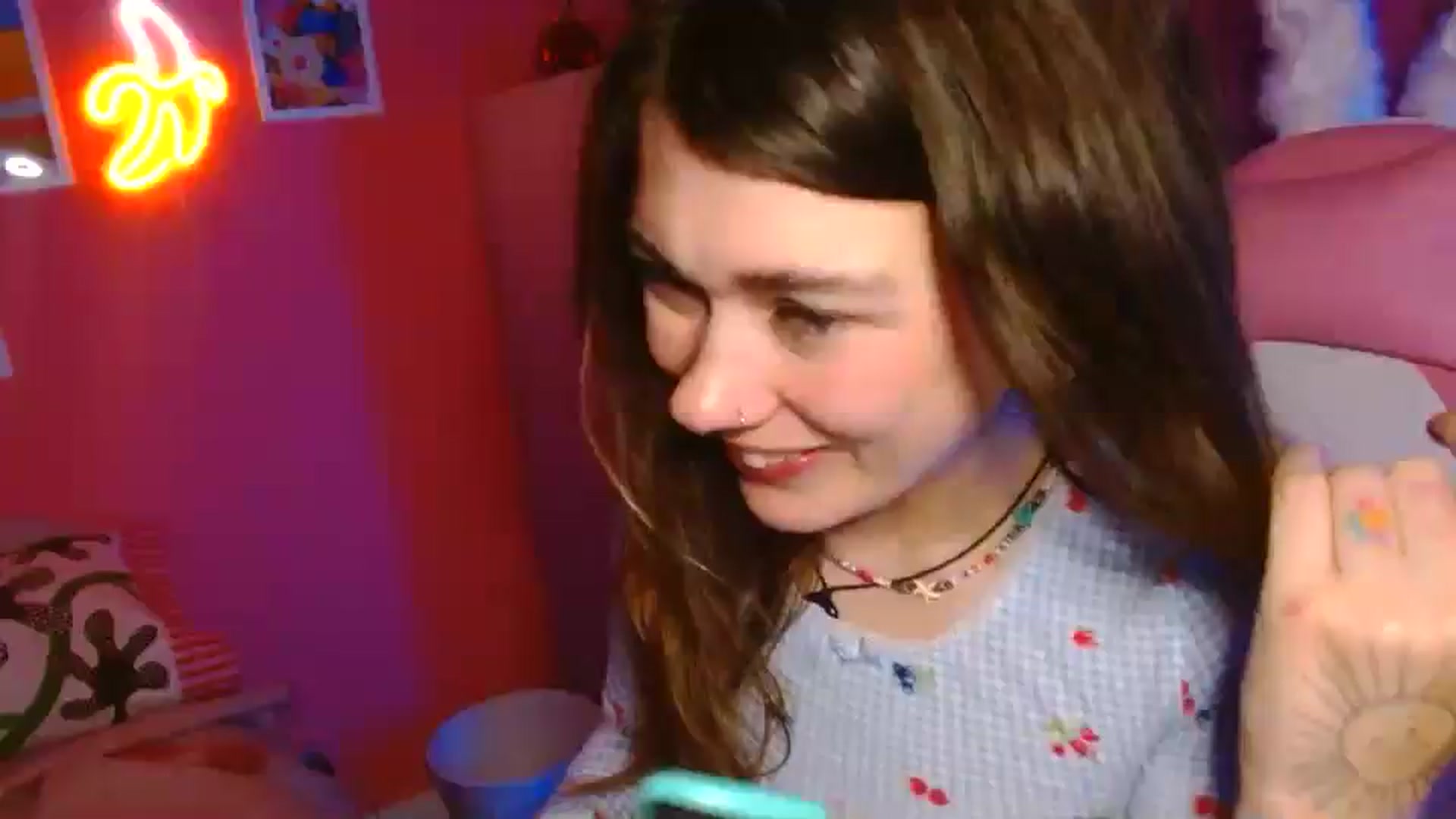 Gallery image thumbnail from Levanabanana's myfreecams stream on, 04/20/2026, 02:59 image 11 of 20