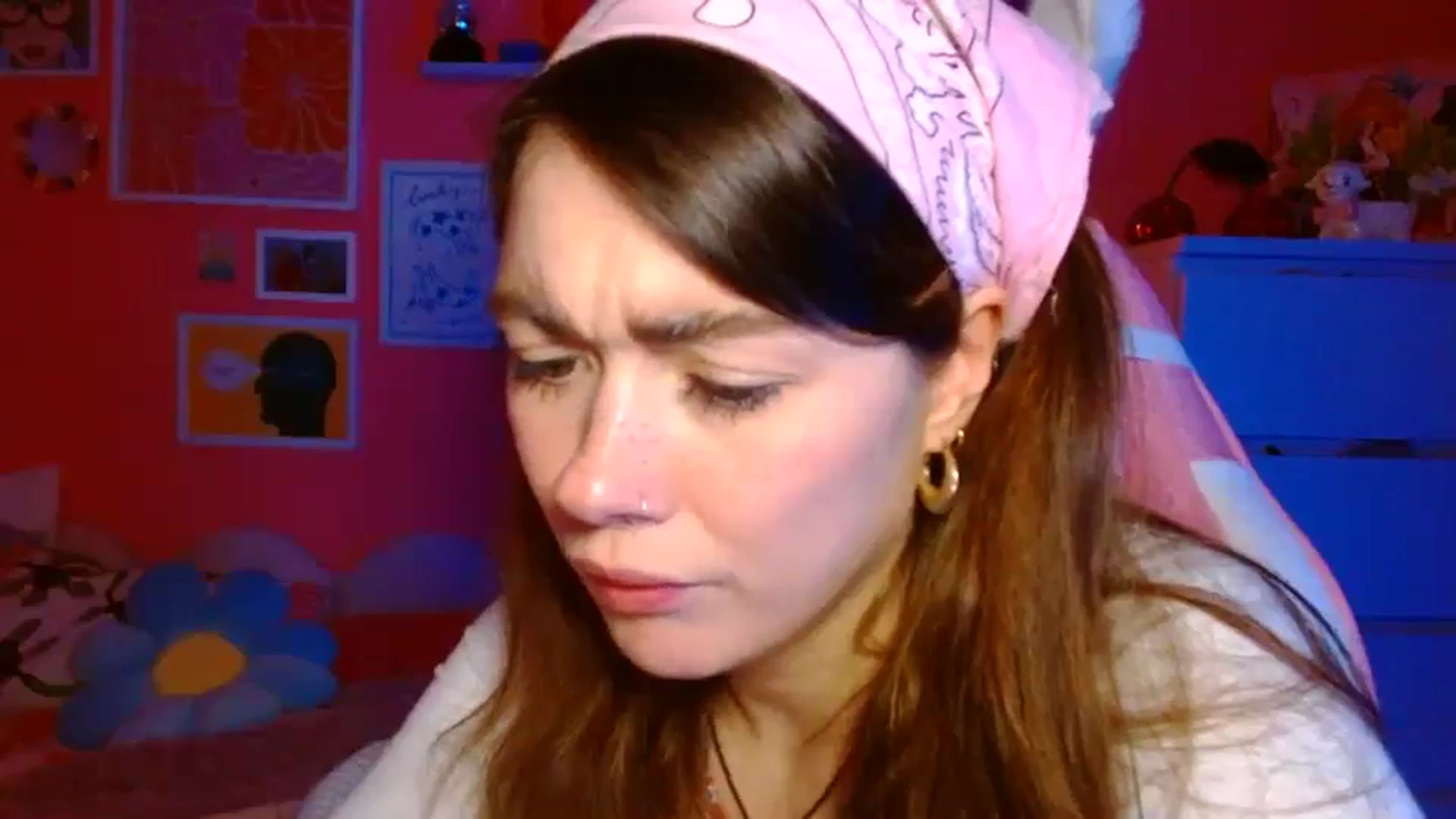 Gallery image thumbnail from Levanabanana's myfreecams stream on, 04/20/2026, 21:02 image 9 of 20