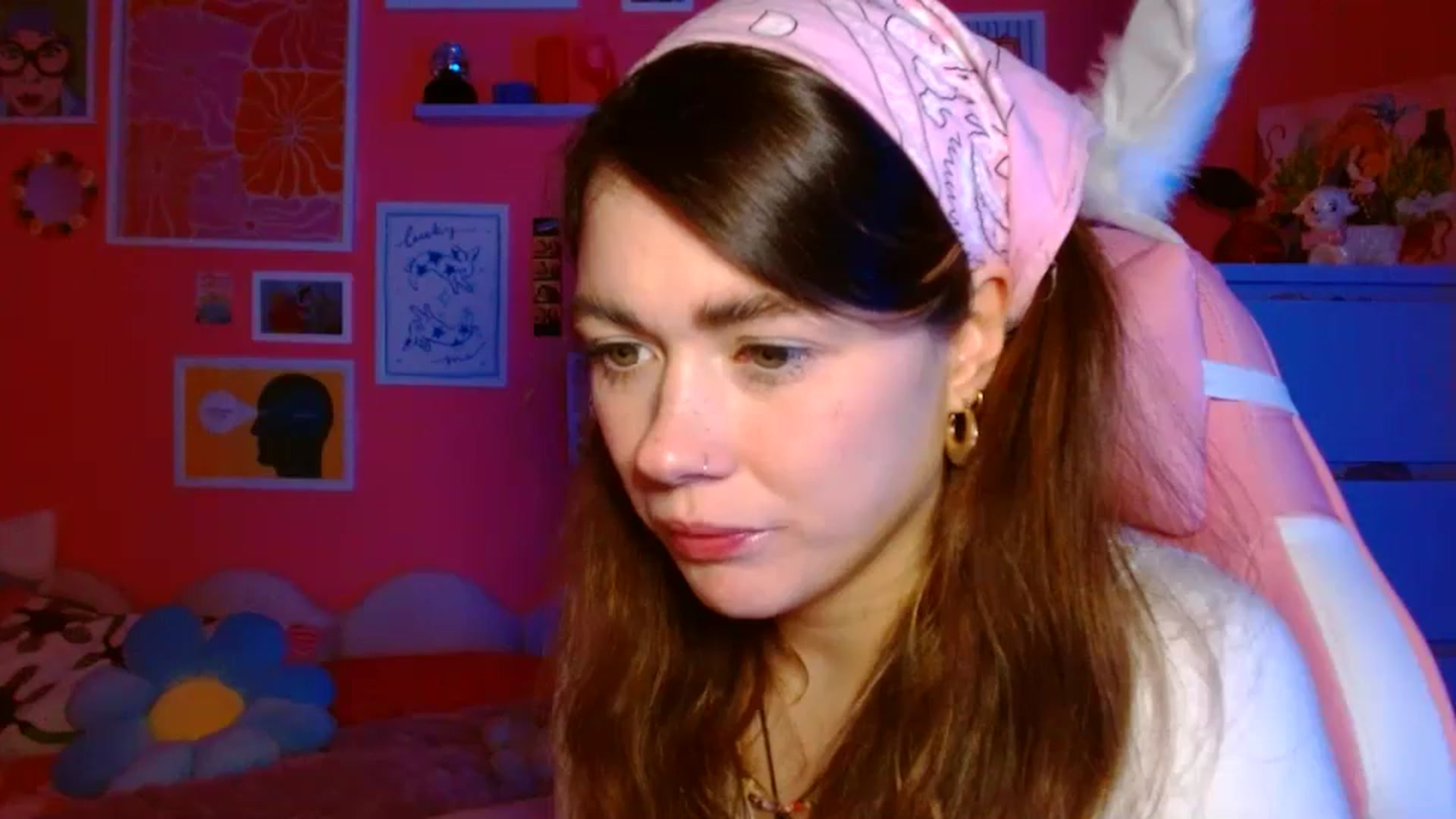 Gallery image thumbnail from Levanabanana's myfreecams stream on, 04/20/2026, 21:02 image 16 of 20