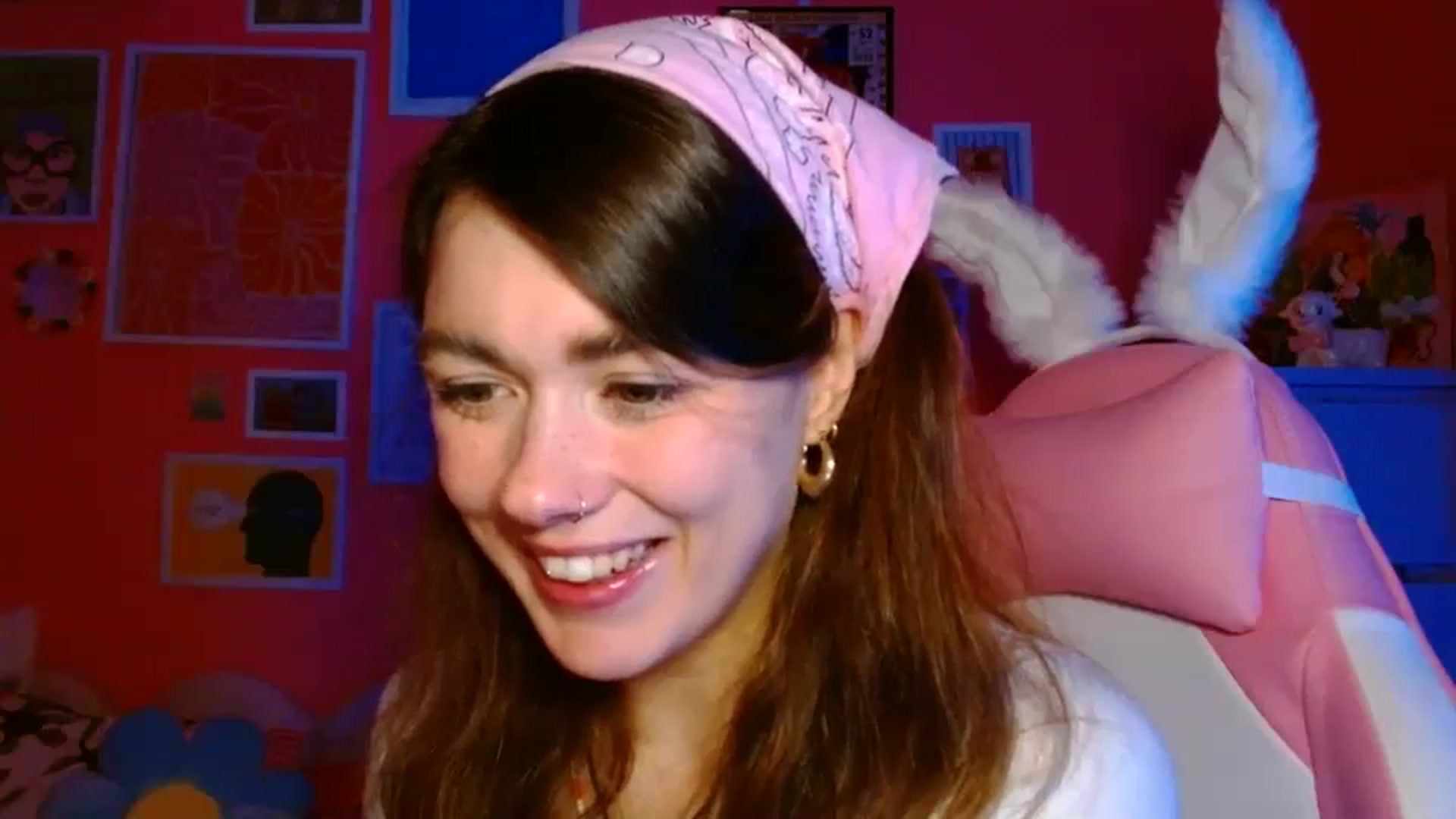 Gallery image thumbnail from Levanabanana's myfreecams stream on, 04/21/2026, 24:50 image 5 of 20