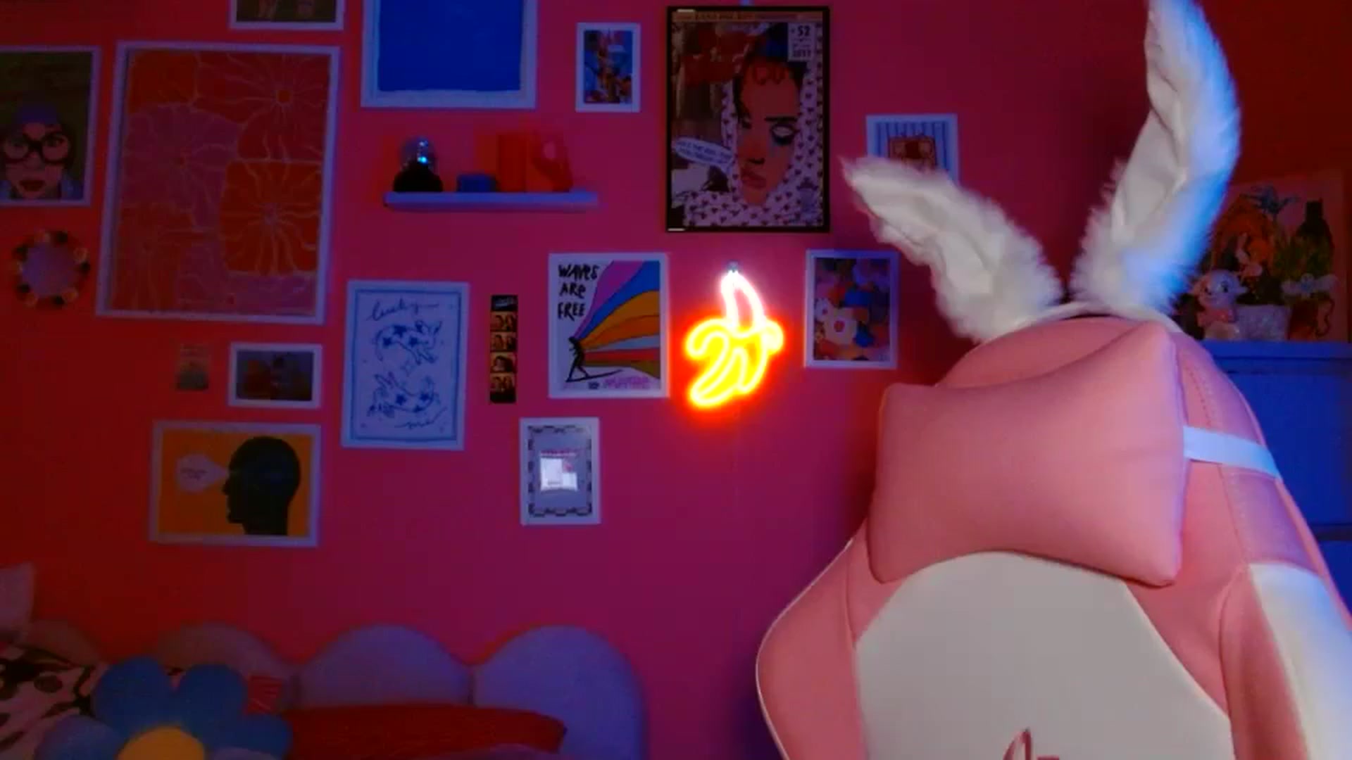 Gallery image thumbnail from Levanabanana's myfreecams stream on, 04/21/2026, 24:50 image 4 of 20