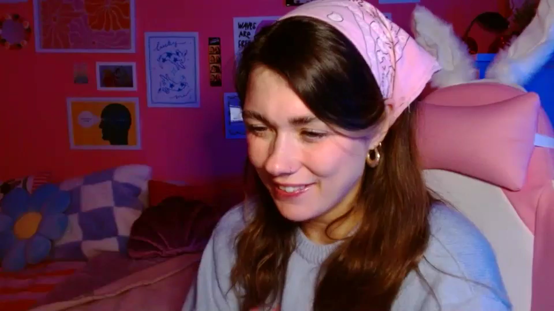 Gallery image thumbnail from Levanabanana's myfreecams stream on, 04/22/2026, 24:53 image 2 of 20