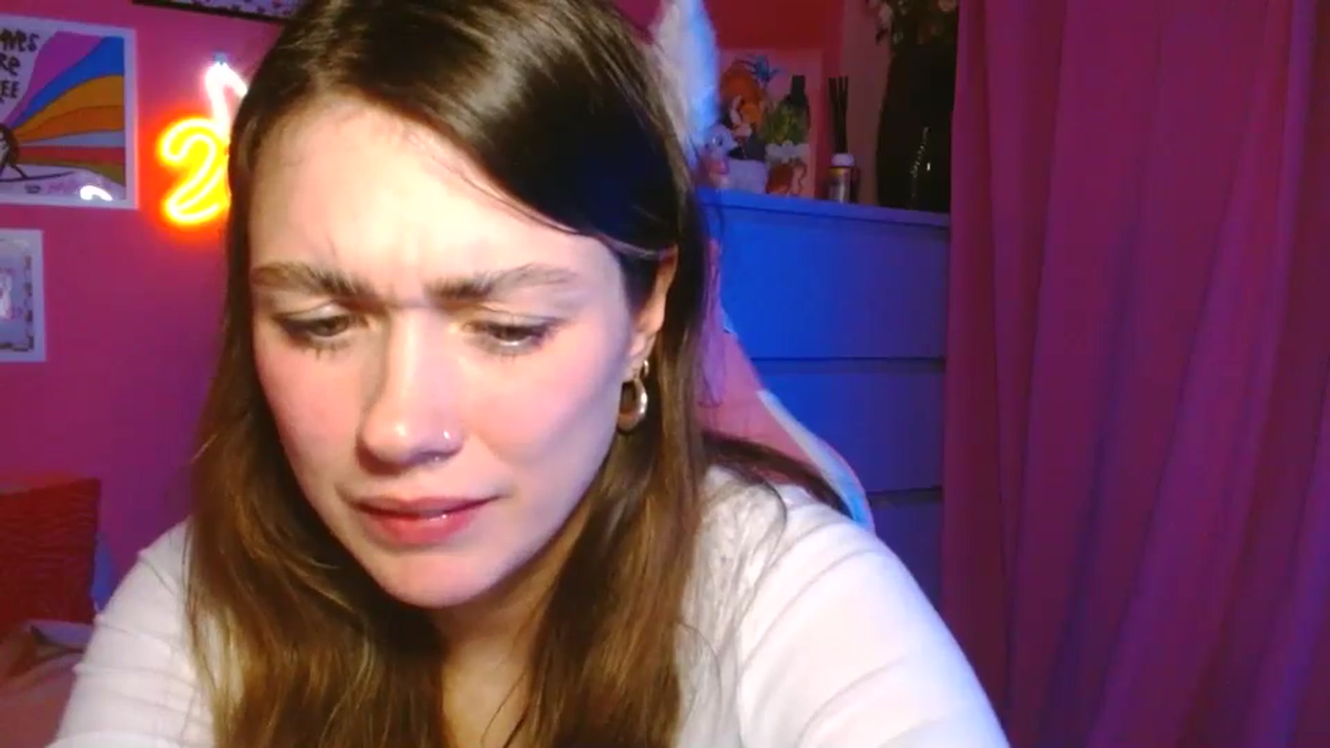 Gallery image thumbnail from Levanabanana's myfreecams stream on, 04/22/2026, 02:46 image 14 of 20