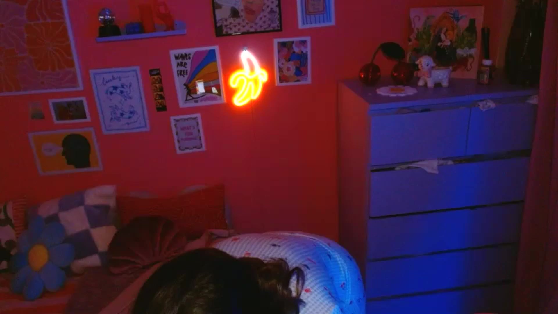 Gallery image thumbnail from Levanabanana's myfreecams stream on, 04/22/2026, 02:46 image 20 of 20