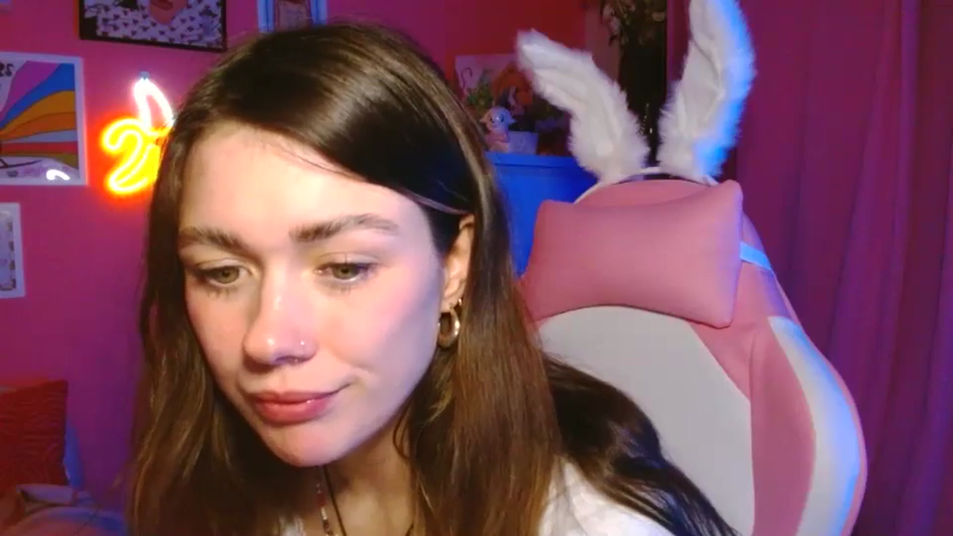 Gallery image thumbnail from Levanabanana's myfreecams stream on, 04/22/2026, 02:46 image 8 of 20