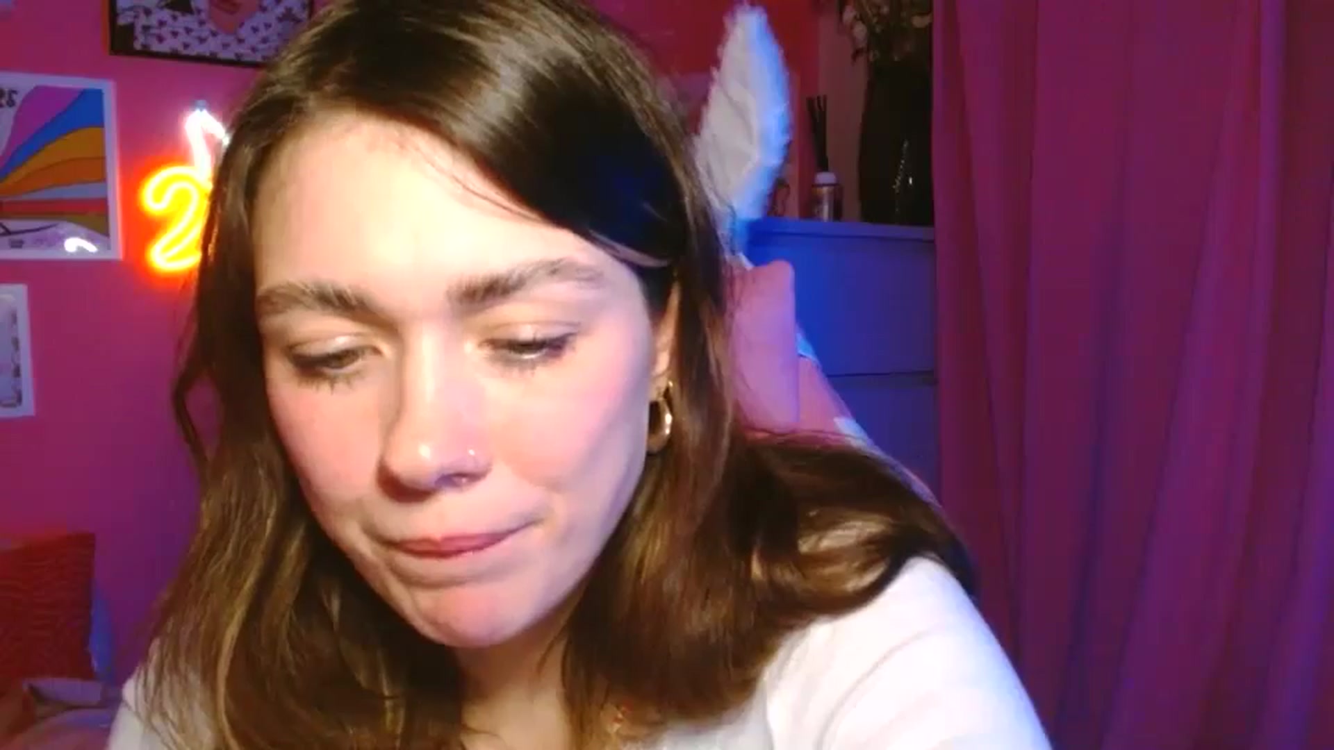 Gallery image thumbnail from Levanabanana's myfreecams stream on, 04/22/2026, 02:46 image 12 of 20