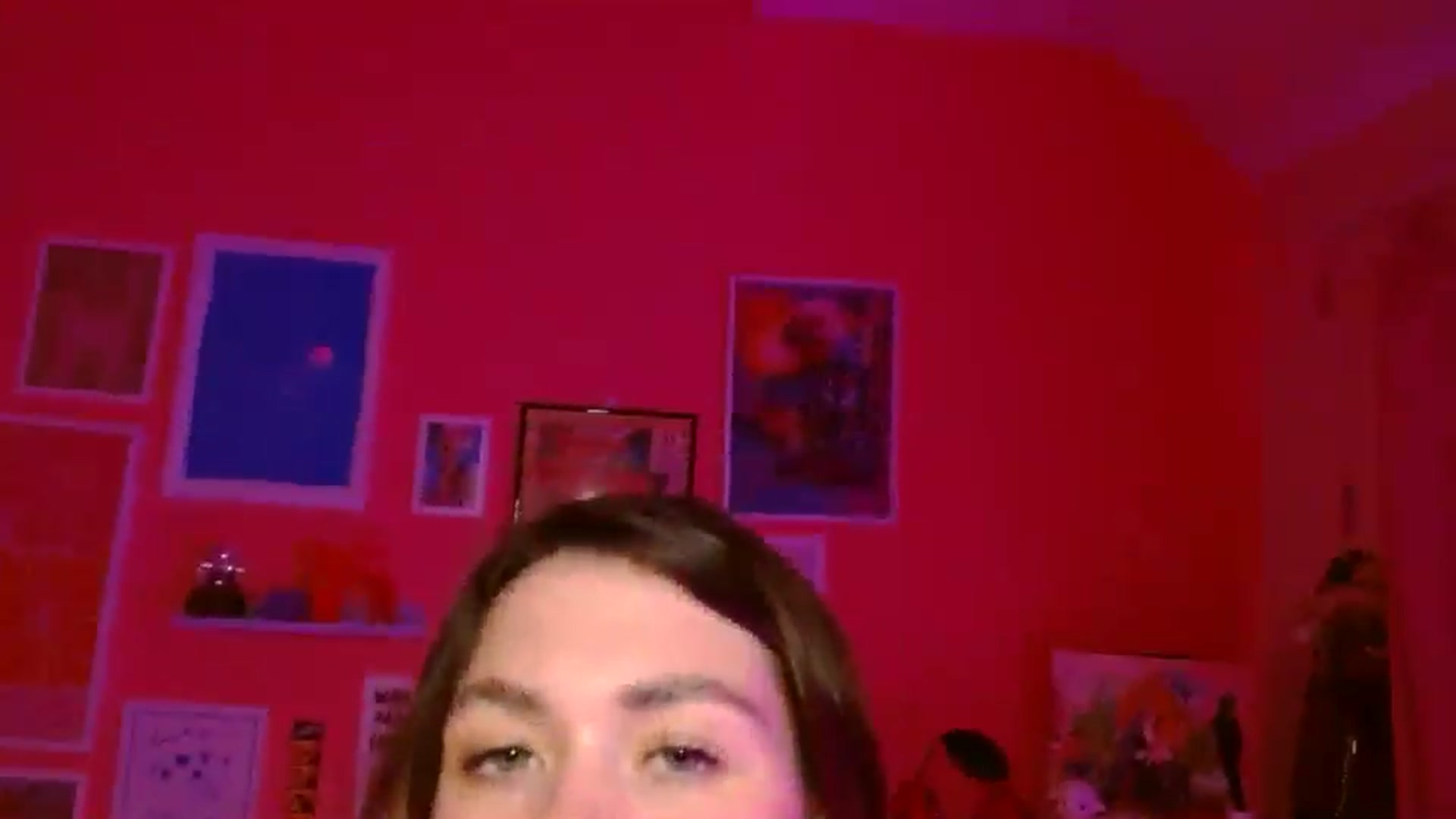 Gallery image thumbnail from Levanabanana's myfreecams stream on, 04/24/2026, 02:01 image 17 of 20