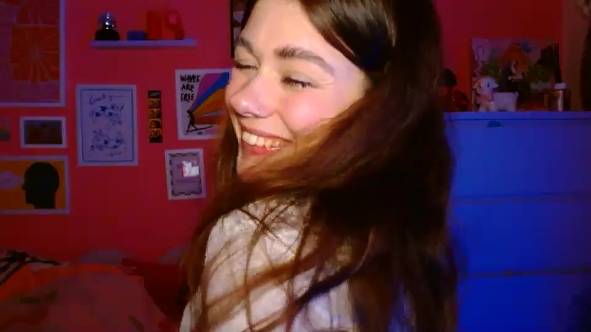Gallery image thumbnail from Levanabanana's myfreecams stream on, 04/25/2026, 02:05 image 6 of 20