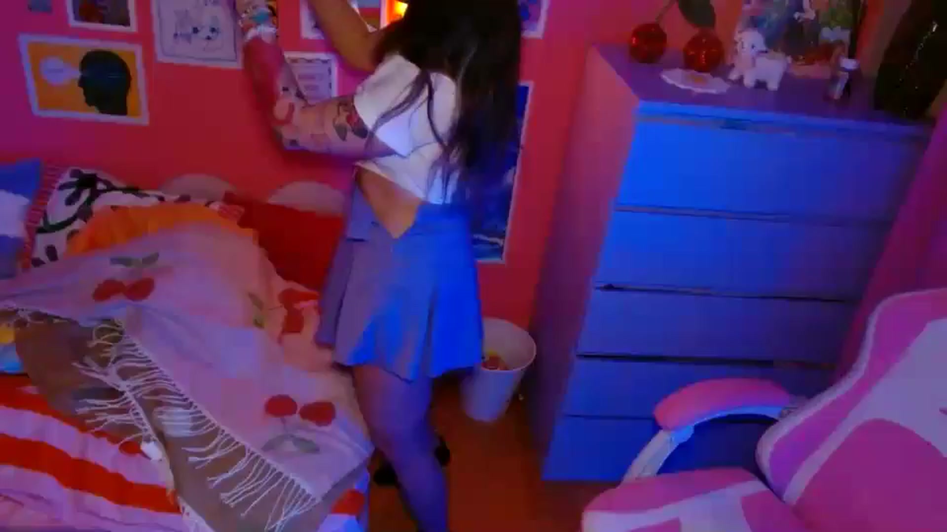 Gallery image thumbnail from Levanabanana's myfreecams stream on, 04/25/2026, 02:05 image 7 of 20