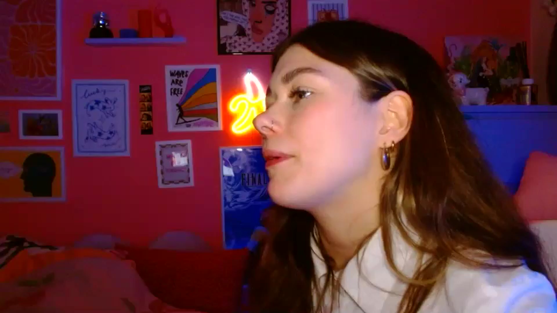 Gallery image thumbnail from Levanabanana's myfreecams stream on, 04/25/2026, 02:05 image 5 of 20