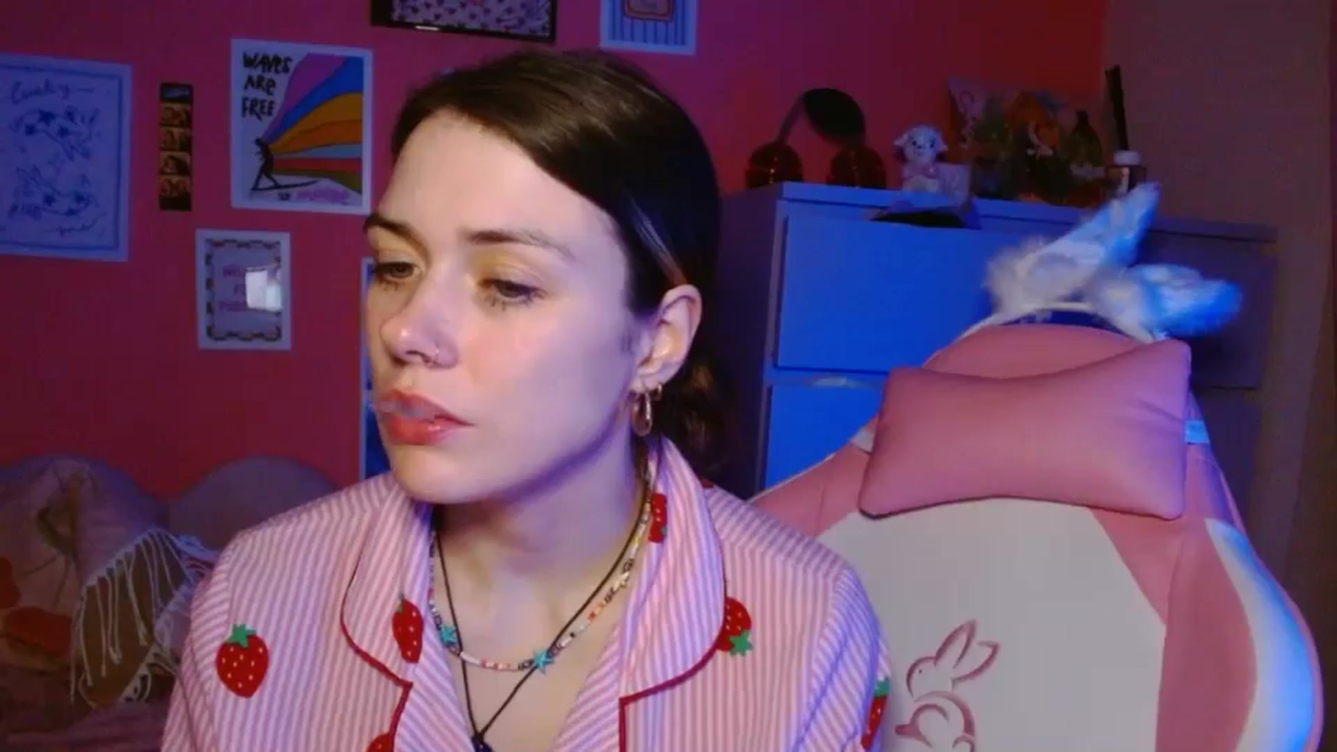 Gallery image thumbnail from Levanabanana's myfreecams stream on, 05/02/2026, 02:56 image 19 of 20