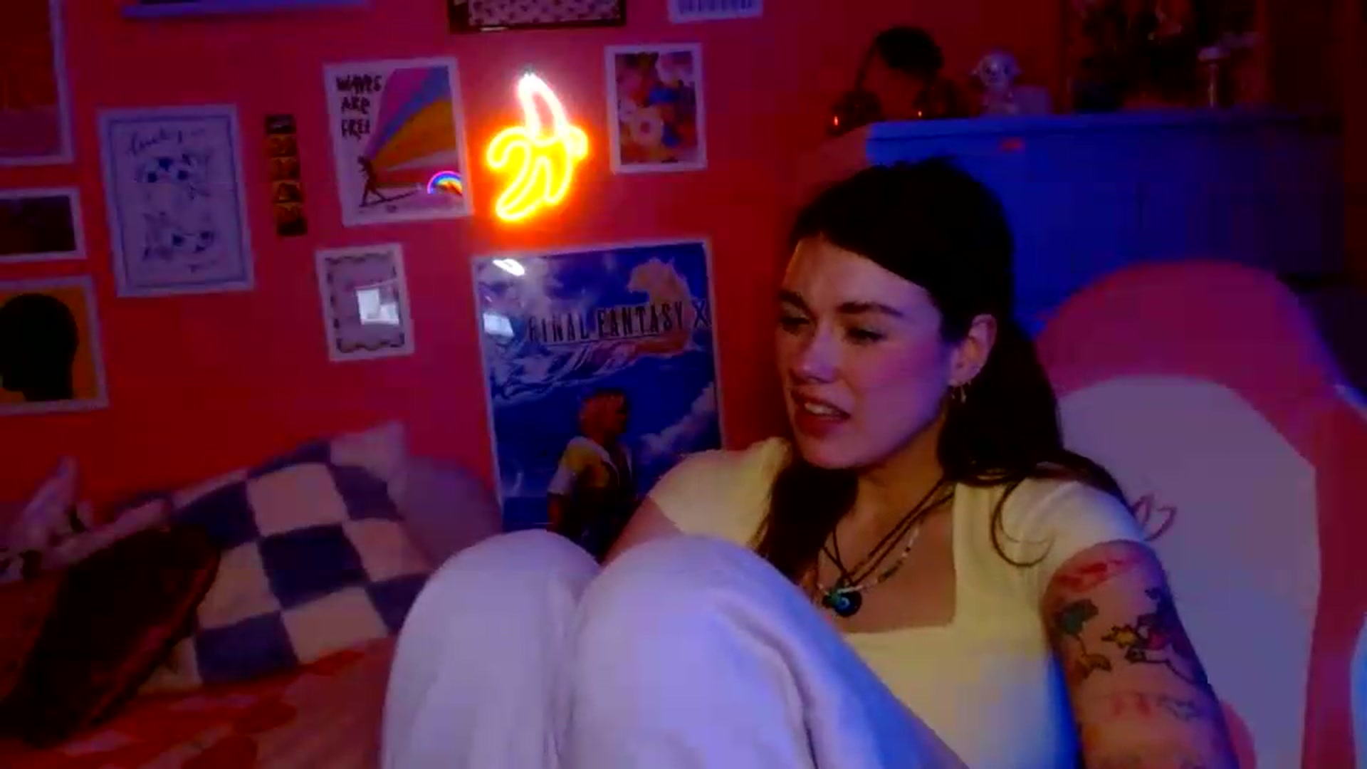 Gallery image thumbnail from Levanabanana's myfreecams stream on, 05/10/2026, 02:26 image 4 of 20