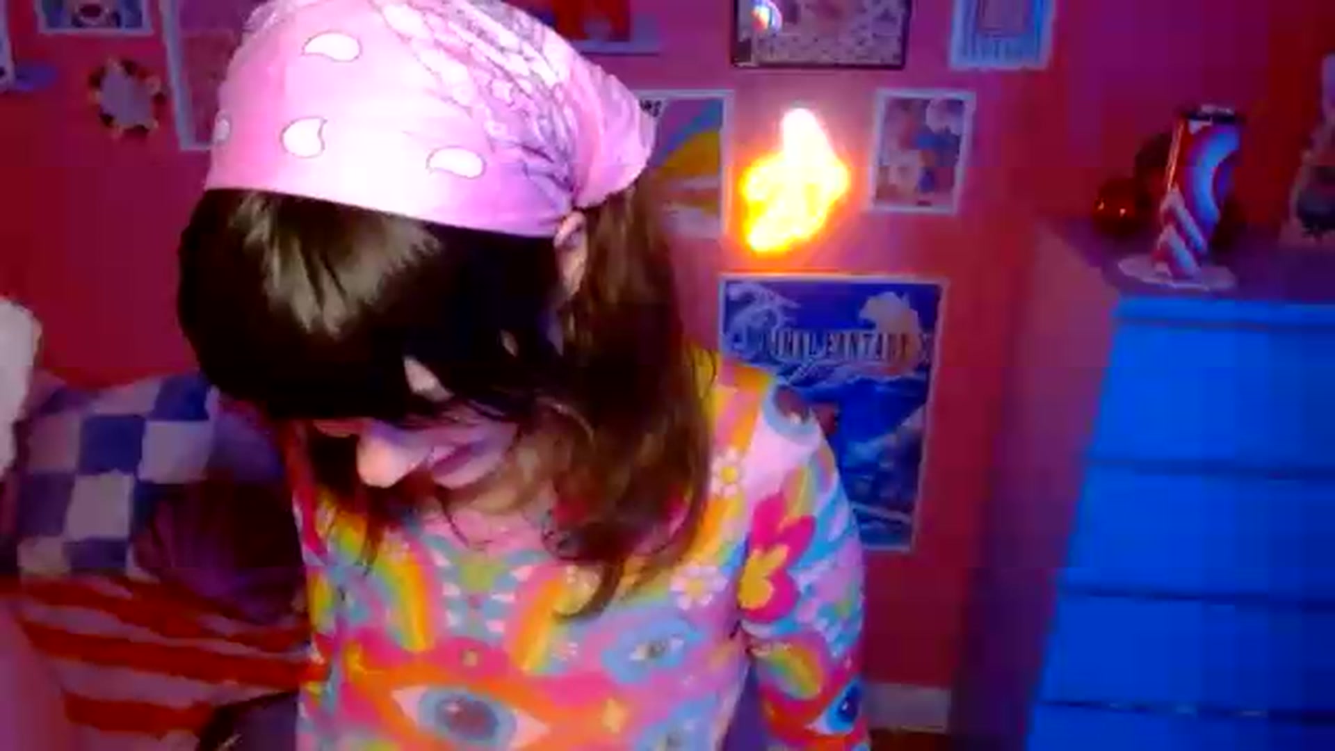 Gallery image thumbnail from Levanabanana's myfreecams stream on, 06/15/2026, 24:24 image 15 of 20