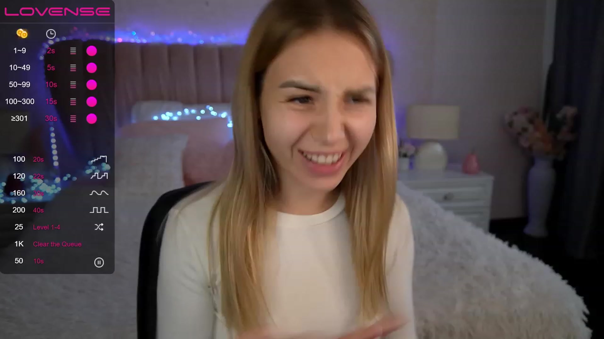 Gallery image thumbnail from LexaIce's myfreecams stream on, 01/01/2023, 11:53 image 16 of 20