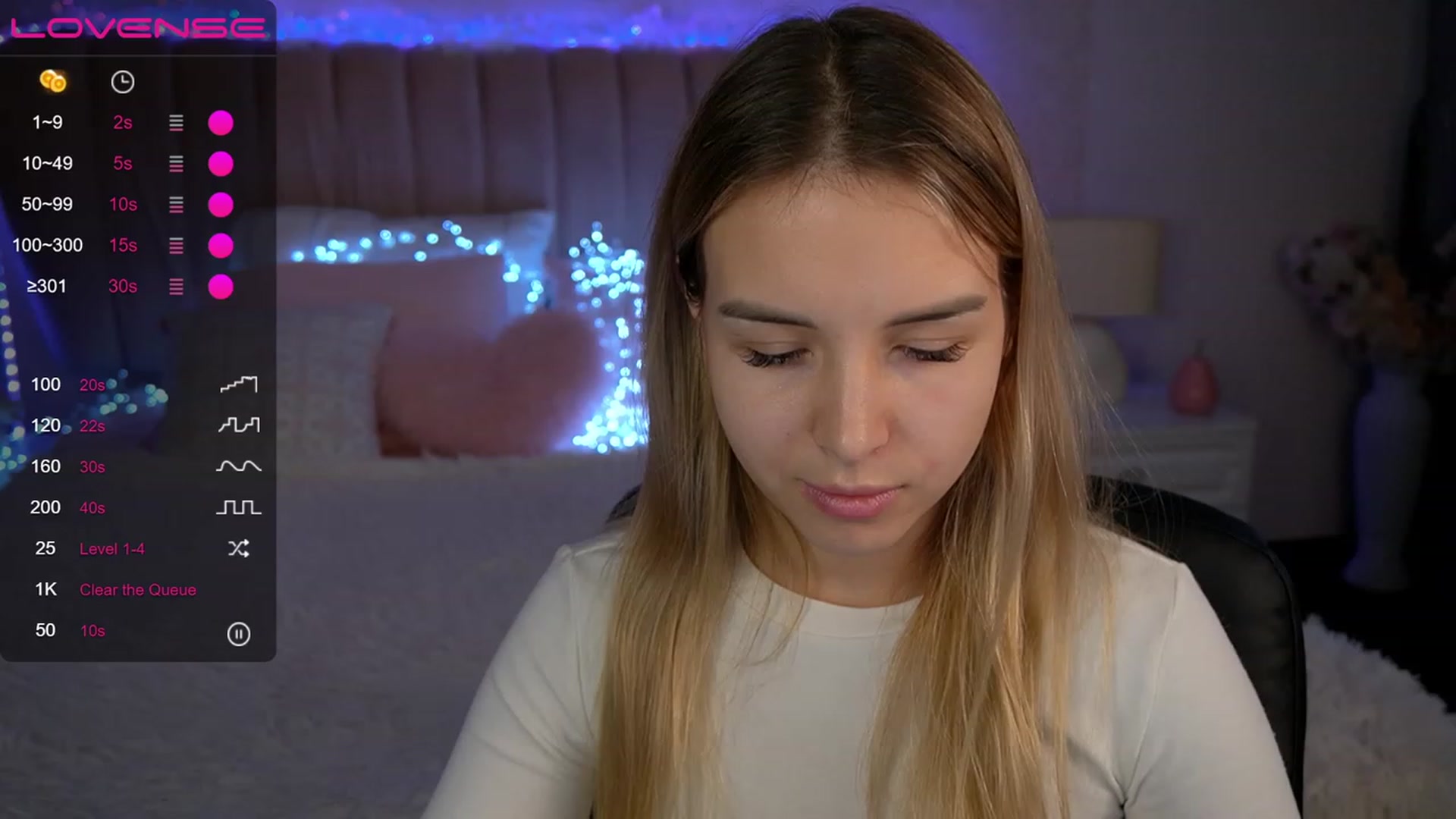 Gallery image thumbnail from LexaIce's myfreecams stream on, 01/01/2023, 13:48 image 8 of 20