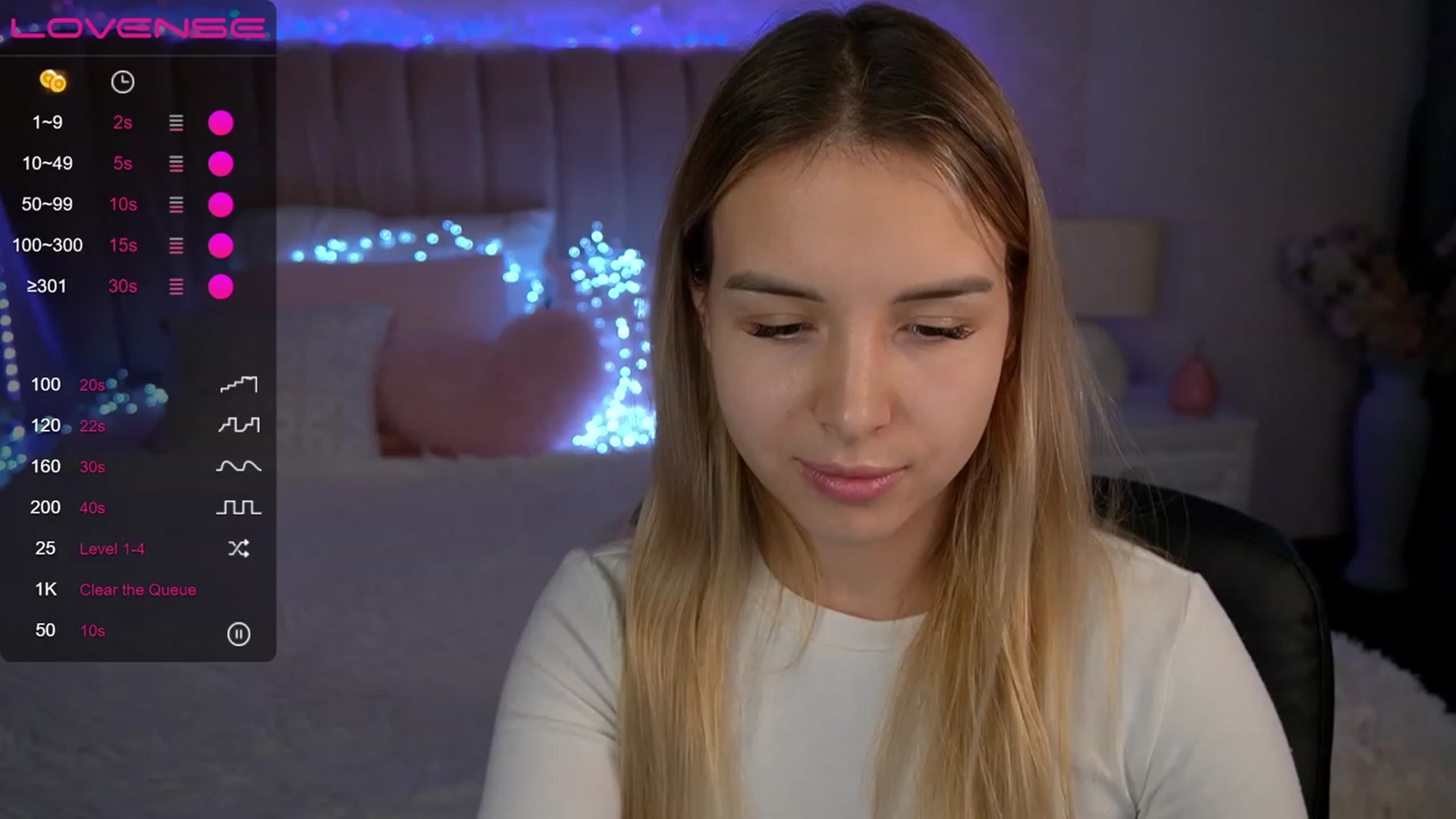 Gallery image thumbnail from LexaIce's myfreecams stream on, 01/01/2023, 13:48 image 10 of 20