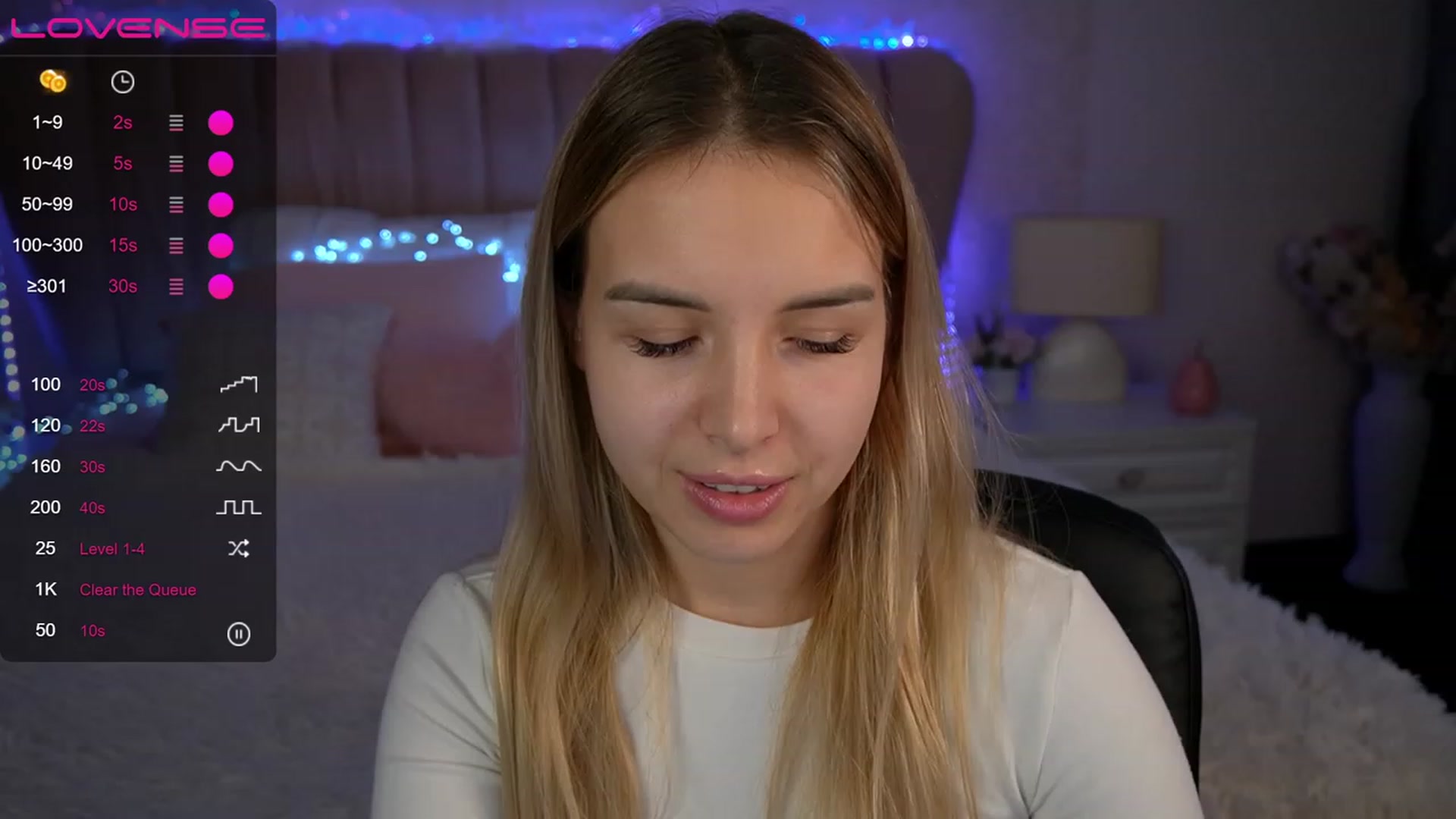 Gallery image thumbnail from LexaIce's myfreecams stream on, 01/01/2023, 13:48 image 12 of 20