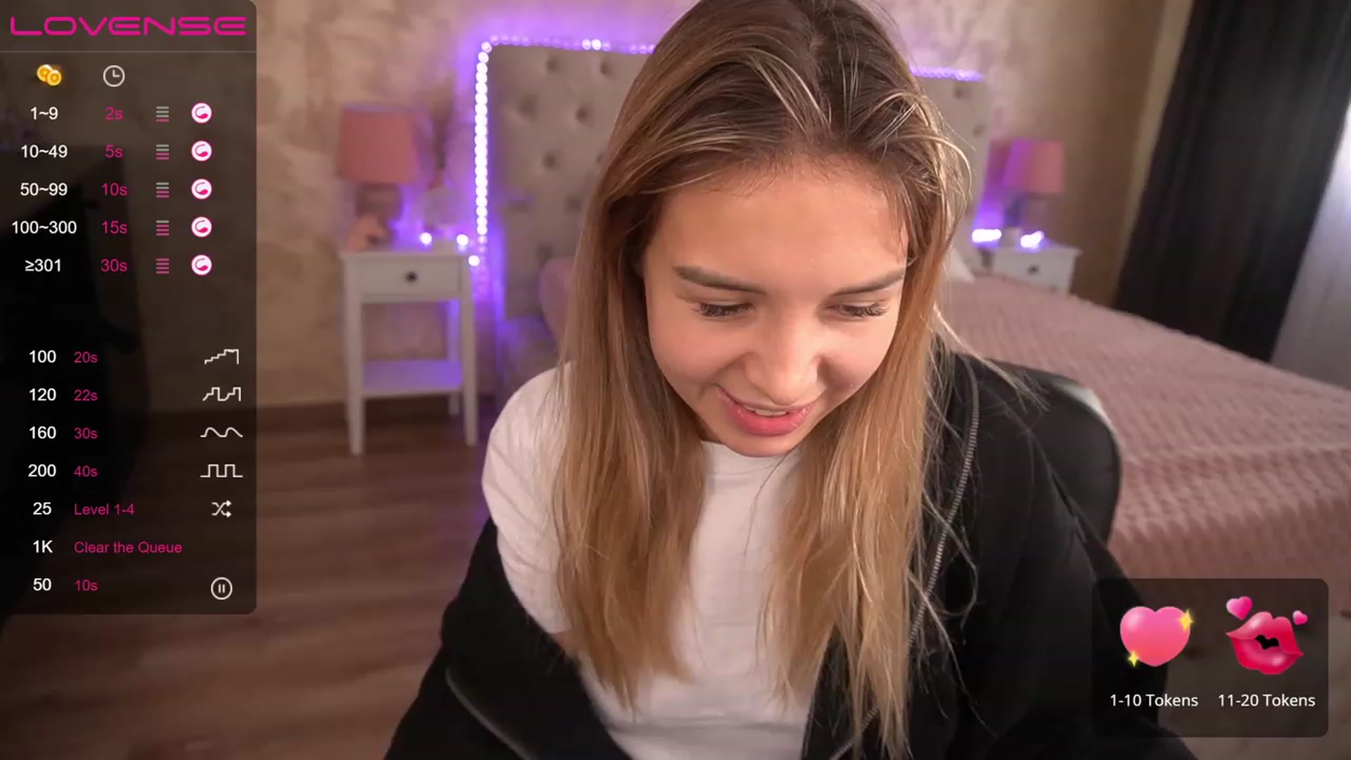 Gallery image thumbnail from LexaIce's myfreecams stream on, 01/06/2023, 09:20 image 9 of 20
