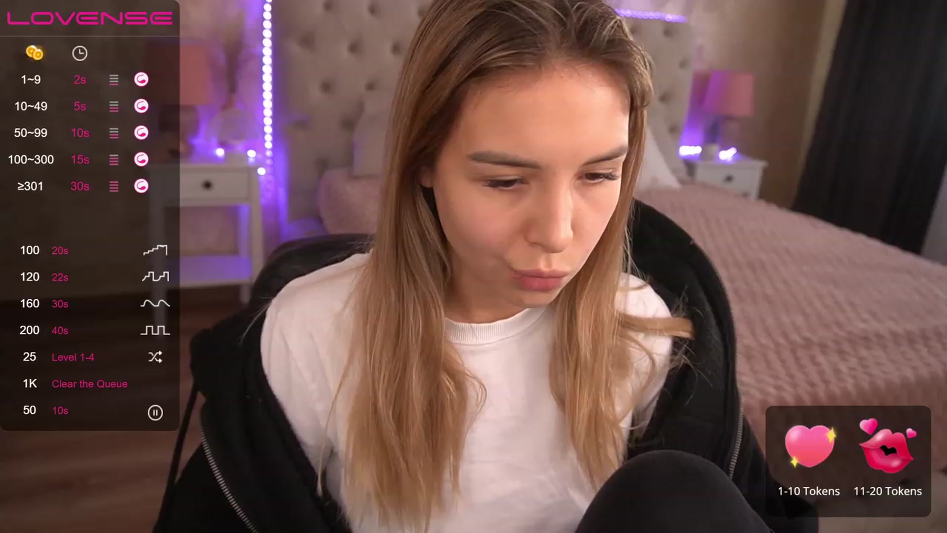 Gallery image thumbnail from LexaIce's myfreecams stream on, 01/06/2023, 09:57 image 3 of 20
