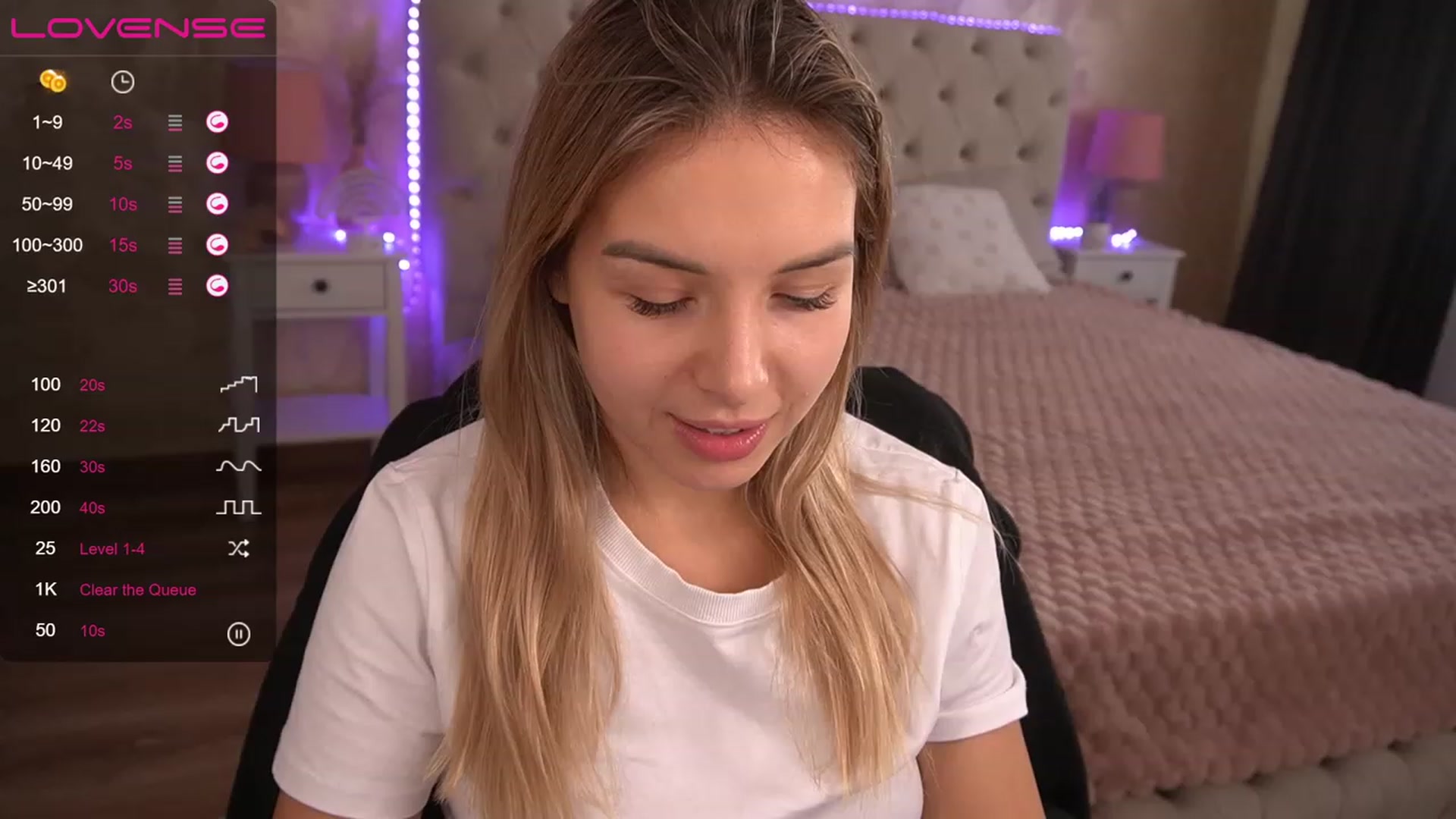 Gallery image thumbnail from LexaIce's myfreecams stream on, 01/06/2023, 11:43 image 1 of 20
