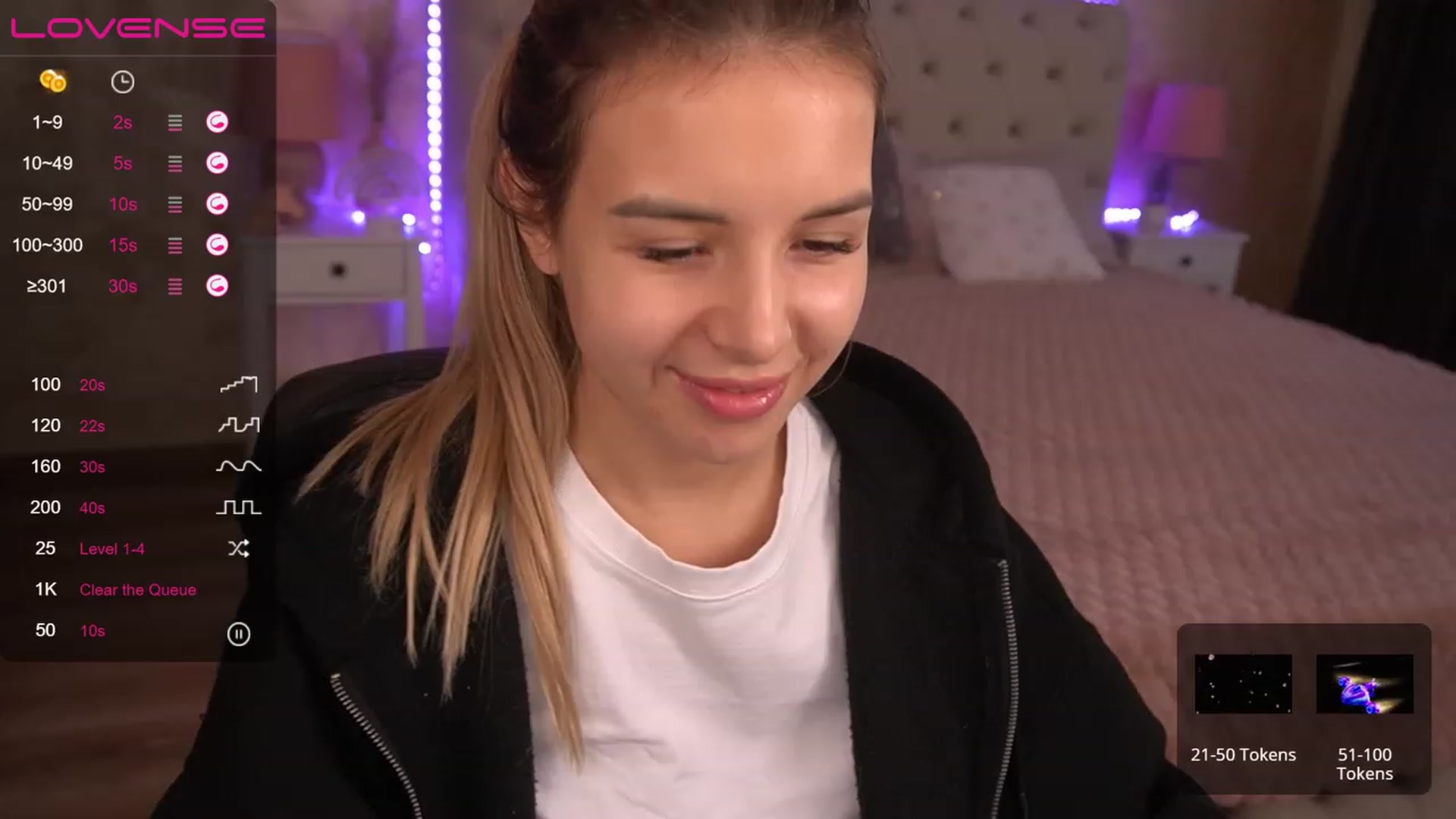 Gallery image thumbnail from LexaIce's myfreecams stream on, 01/06/2023, 13:55 image 19 of 20