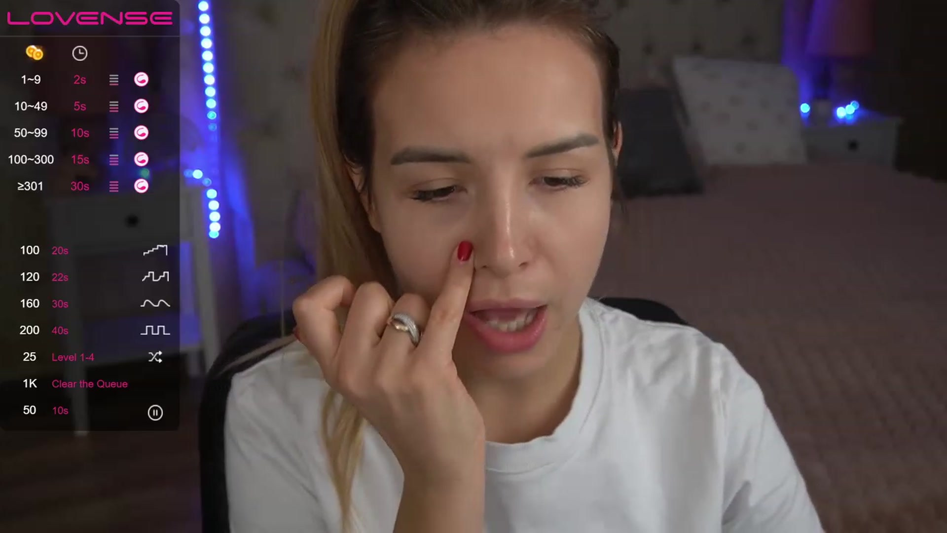 Gallery image thumbnail from LexaIce's myfreecams stream on, 01/10/2023, 09:51 image 12 of 20
