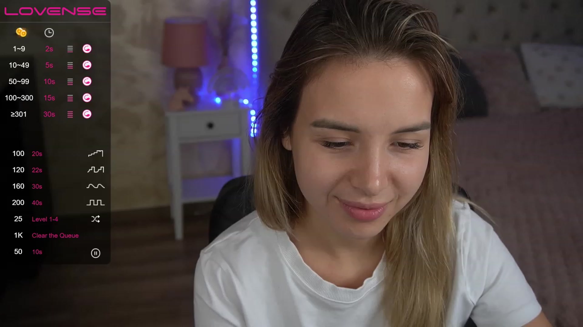 Gallery image thumbnail from LexaIce's myfreecams stream on, 01/10/2023, 11:16 image 15 of 20