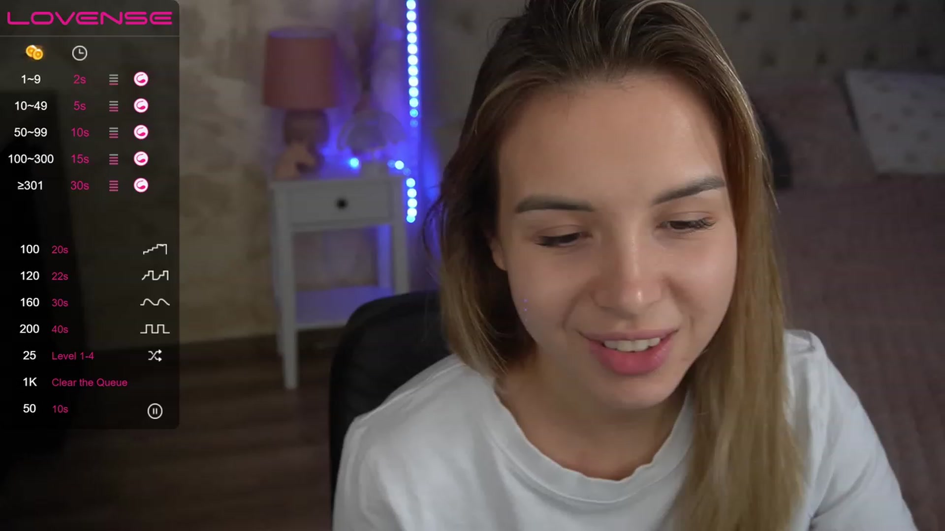 Gallery image thumbnail from LexaIce's myfreecams stream on, 01/10/2023, 11:16 image 7 of 20