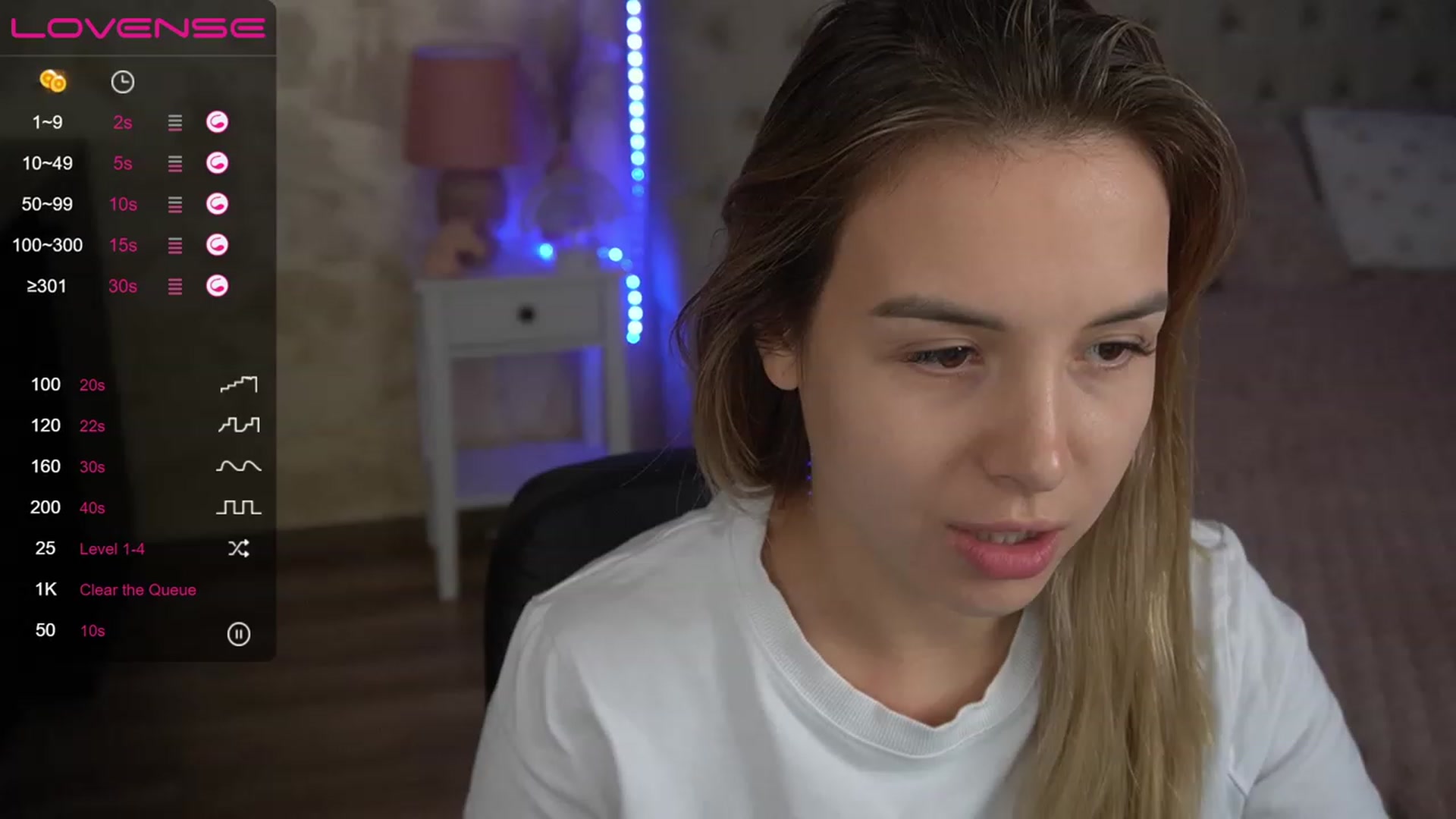 Gallery image thumbnail from LexaIce's myfreecams stream on, 01/10/2023, 11:16 image 2 of 20