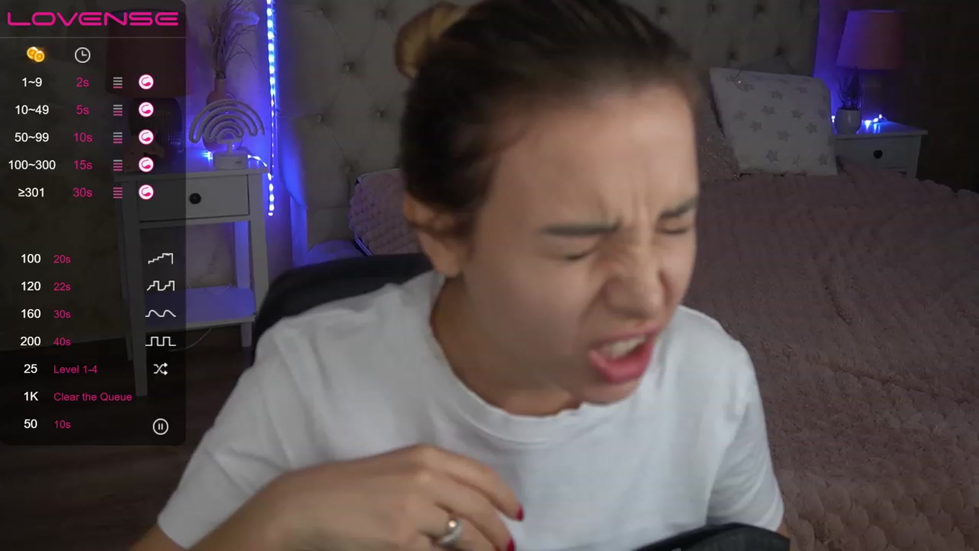 Gallery image thumbnail from LexaIce's myfreecams stream on, 01/10/2023, 12:28 image 15 of 20