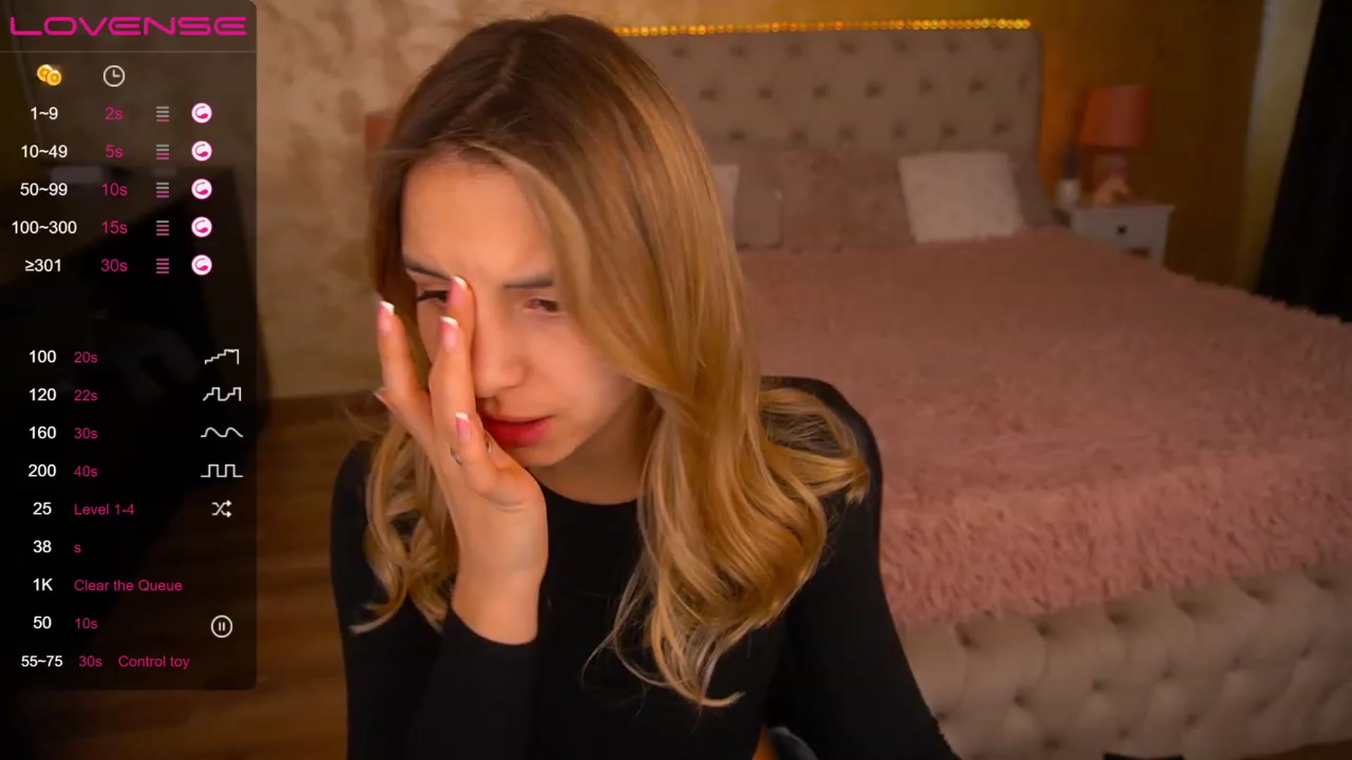 Gallery image thumbnail from LexaIce's myfreecams stream on, 02/01/2023, 13:38 image 10 of 20
