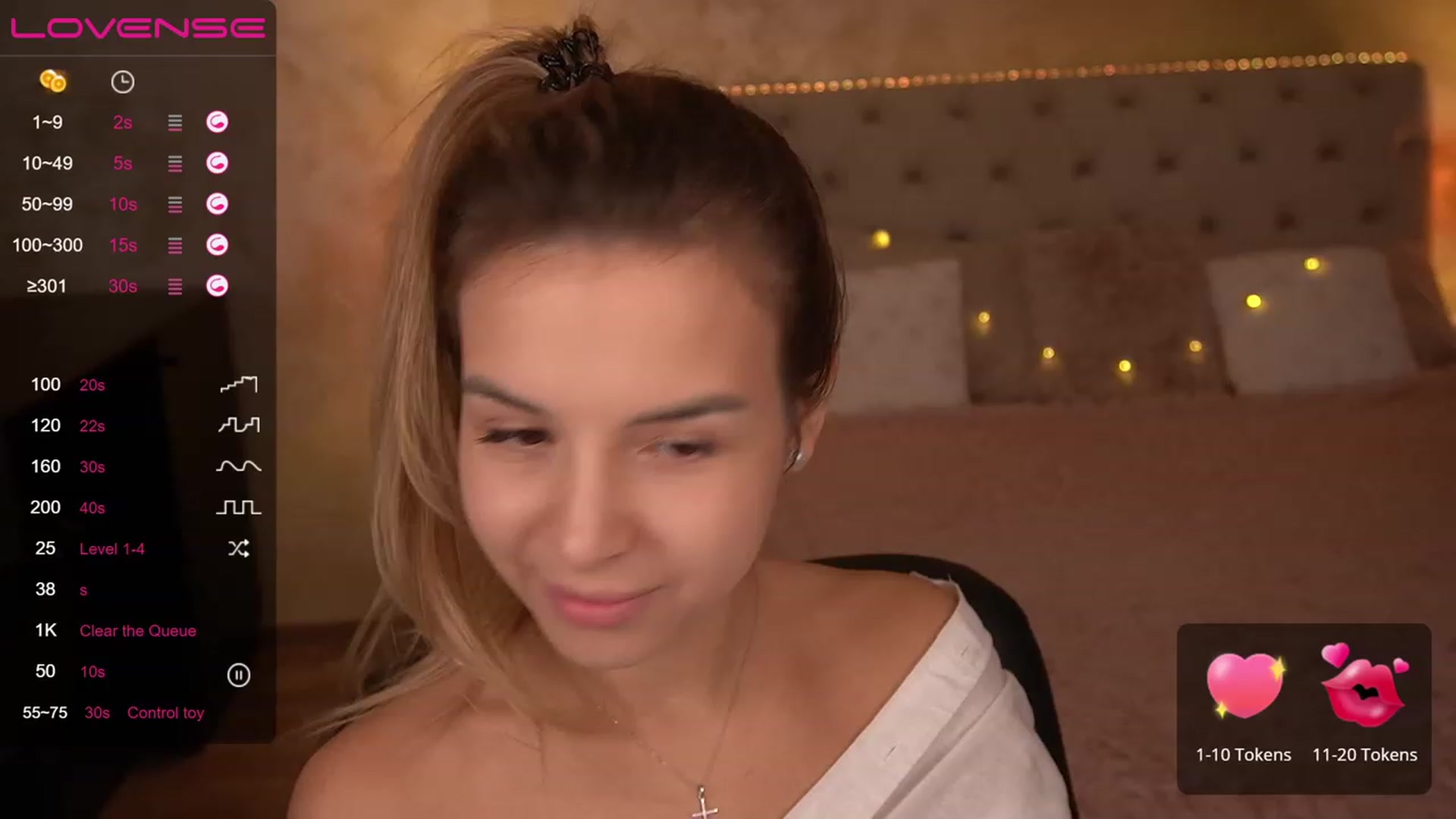 Gallery image thumbnail from LexaIce's myfreecams stream on, 02/02/2023, 14:45 image 11 of 20