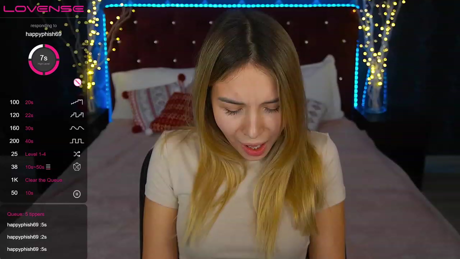 Gallery image thumbnail from LexaIce's myfreecams stream on, 02/10/2023, 09:37 image 4 of 20