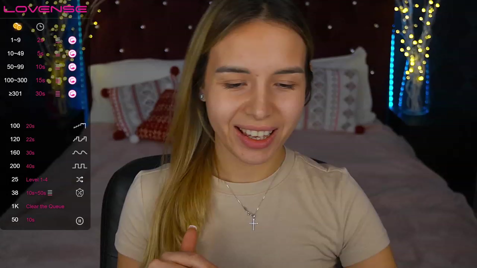 Gallery image thumbnail from LexaIce's myfreecams stream on, 02/10/2023, 13:21 image 10 of 20