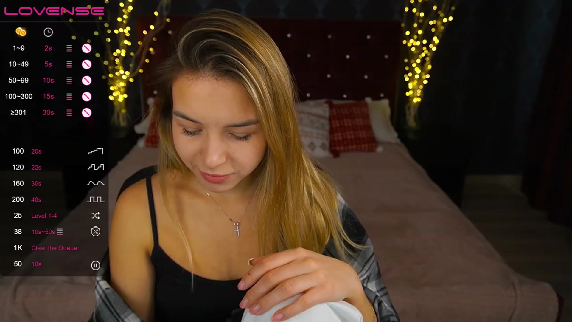 Gallery image thumbnail from LexaIce's myfreecams stream on, 02/14/2023, 10:13 image 14 of 20