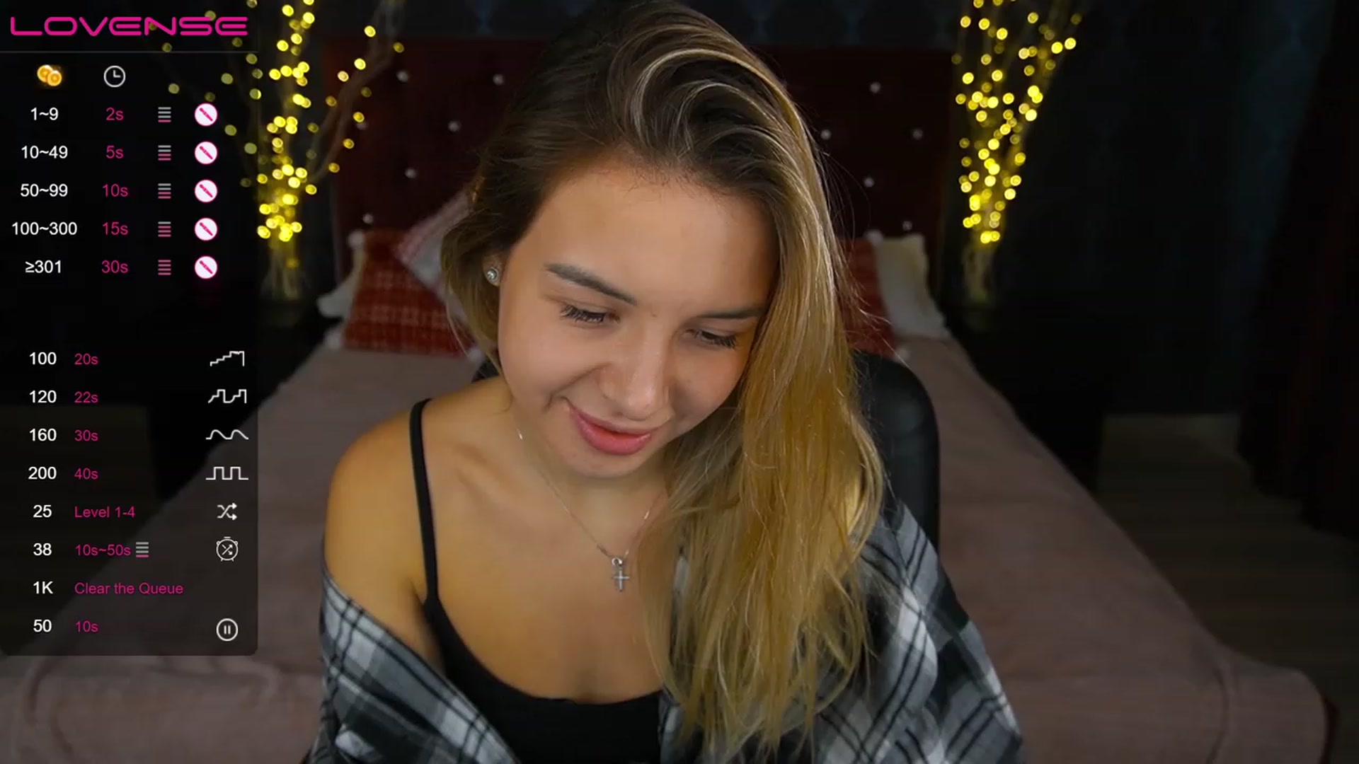 Gallery image thumbnail from LexaIce's myfreecams stream on, 02/14/2023, 10:13 image 7 of 20