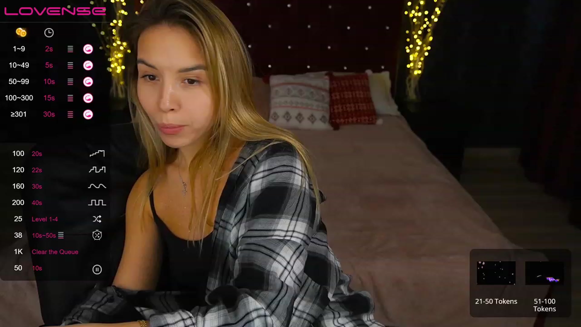 Gallery image thumbnail from LexaIce's myfreecams stream on, 02/14/2023, 13:15 image 11 of 20