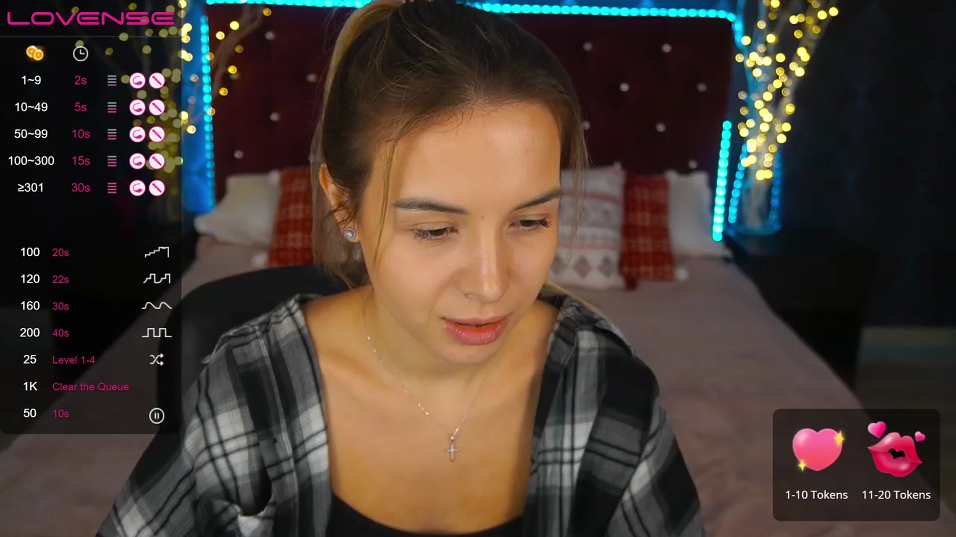 Gallery image thumbnail from LexaIce's myfreecams stream on, 02/17/2023, 13:29 image 2 of 20